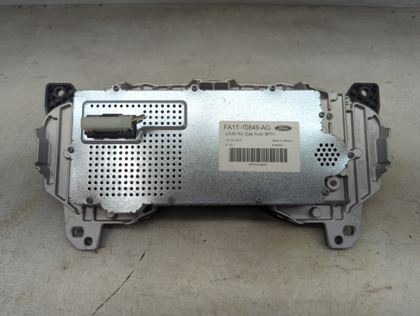 2016 Lincoln Mkx Instrument Cluster Speedometer Gauges P/N:FA1T-10849-AG Miles: Fits OEM Used Auto Parts - Oemusedautoparts1