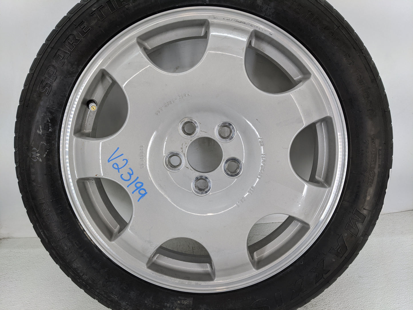2016-2018 Lincoln Mkx Spare Donut Tire Wheel Rim Oem - Oemusedautoparts1.com