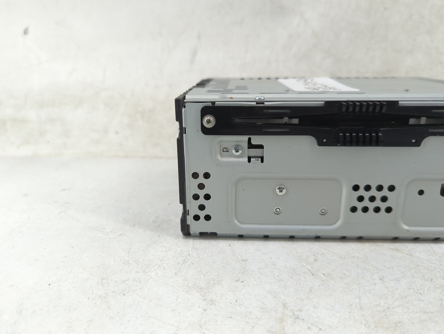 2016 Lincoln Mkx Radio AM FM Cd Player Receiver Replacement P/N:FA1T-19C107-CG Fits OEM Used Auto Parts - Oemusedautoparts1.