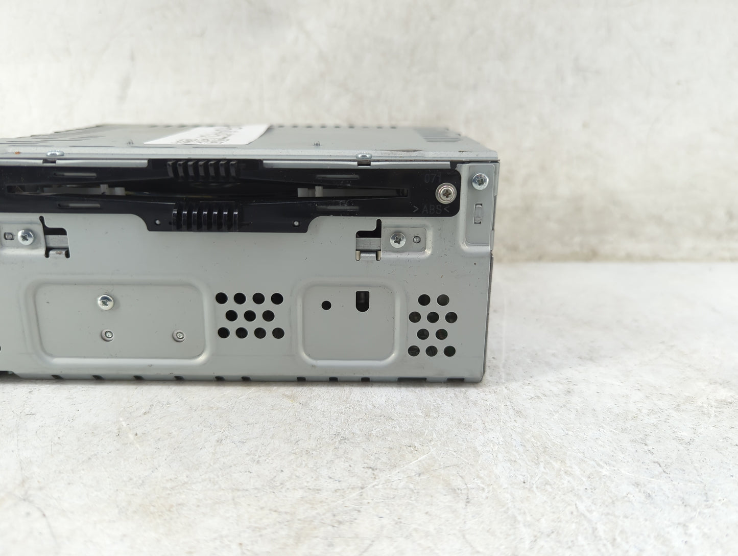 2016 Lincoln Mkx Radio AM FM Cd Player Receiver Replacement P/N:FA1T-19C107-CG Fits OEM Used Auto Parts - Oemusedautoparts1.
