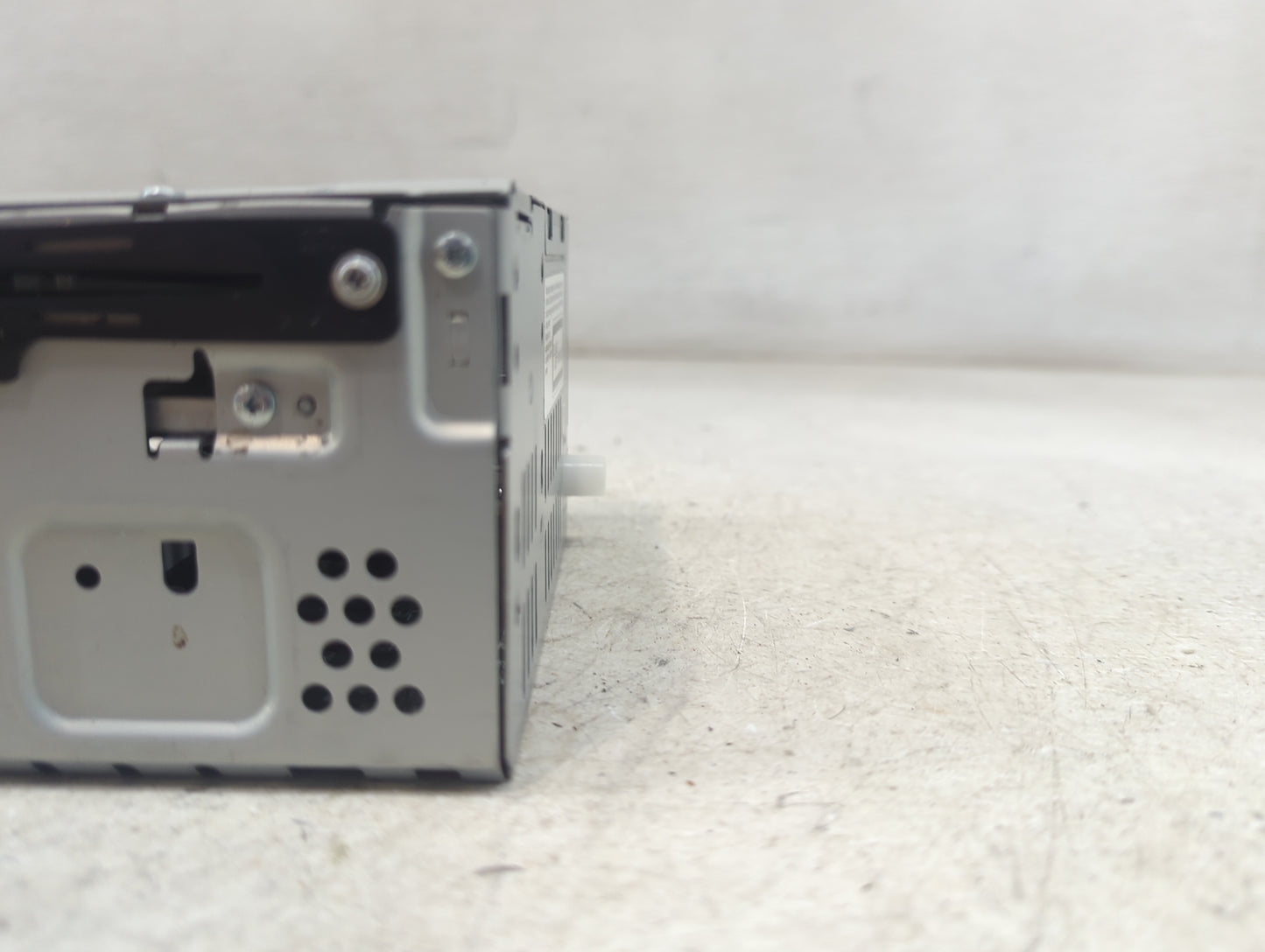 2016 Lincoln Mkx Radio AM FM Cd Player Receiver Replacement P/N:FA1T-19C107-CG CQ-FJ1E2UM Fits OEM Used Auto Parts - Oemused
