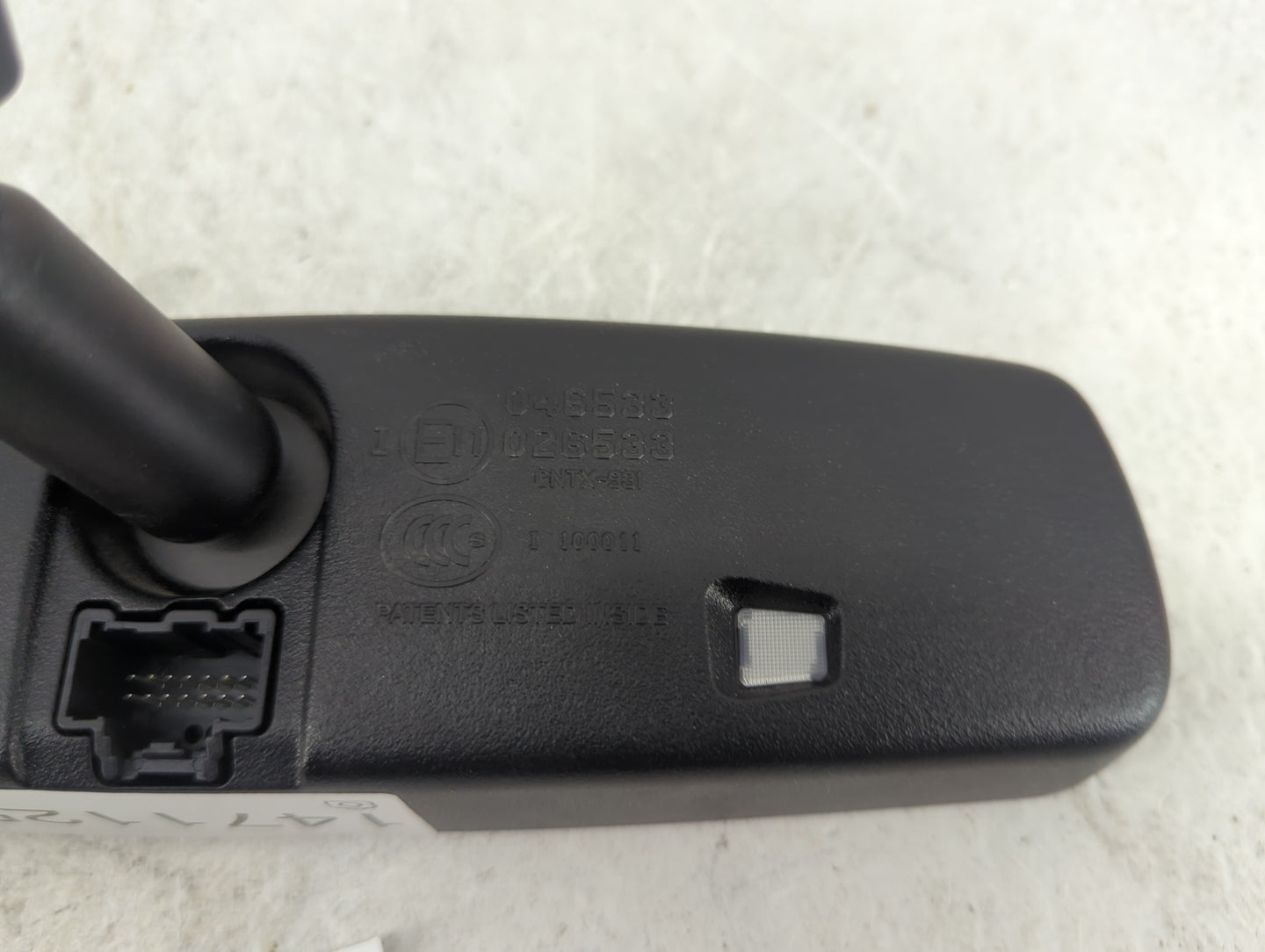 2011-2018 Lincoln Mkx Interior Rear View Mirror Replacement OEM P/N:043588 023588 Fits OEM Used Auto Parts - Oemusedautopart