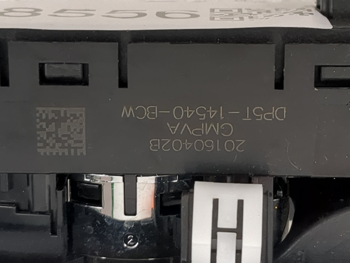 2016-2018 Lincoln Mkx Master Power Window Switch Replacement Driver Side Left P/N:DP5T-14540-BCW Fits OEM Used Auto Parts - 