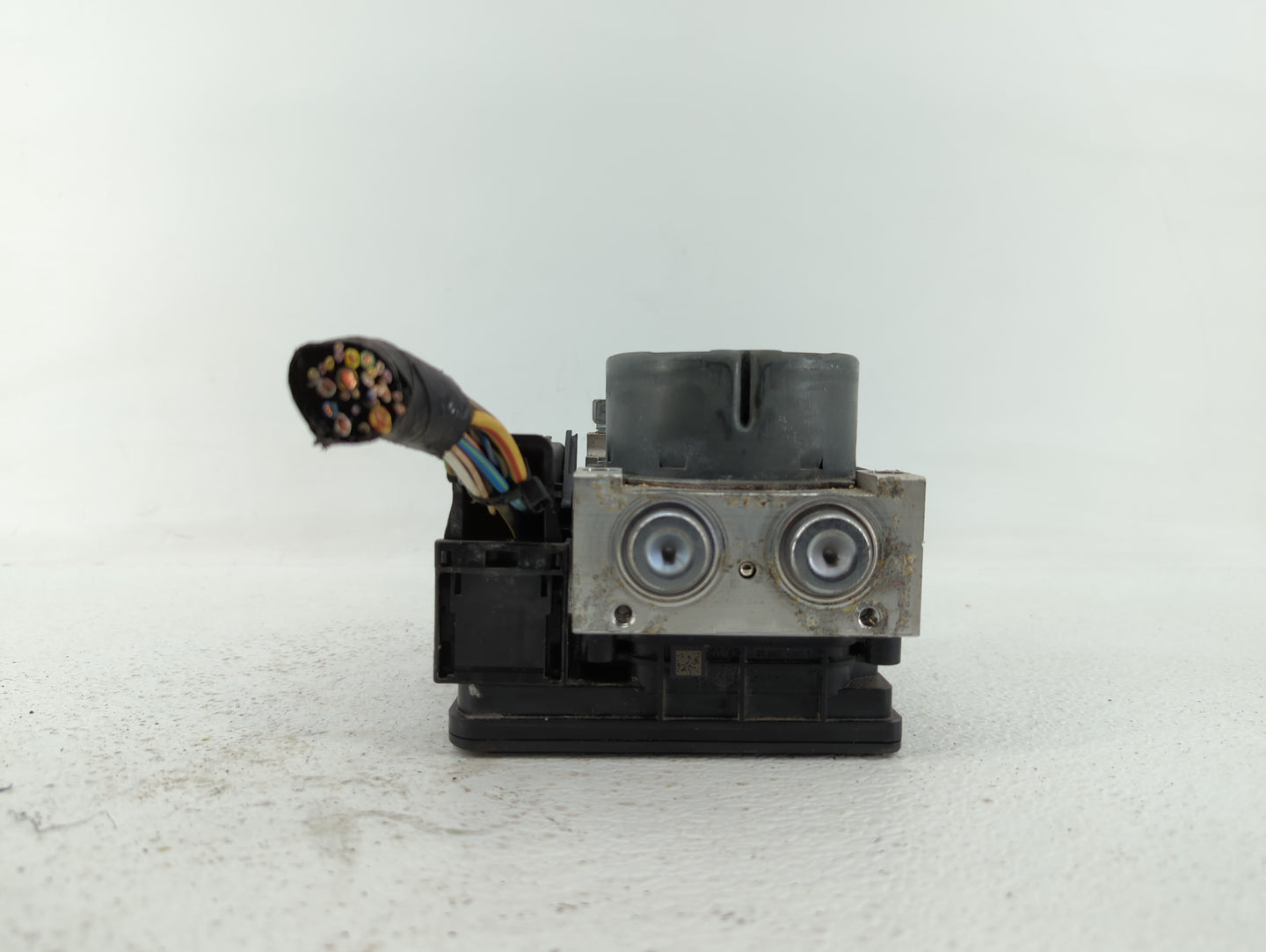 2016-2018 Lincoln Mkx ABS Pump Control Module Replacement P/N:F2GC-2C405-AF F2GC-2C405-AG Fits Fits 2015 2016 2017 2018 OEM 