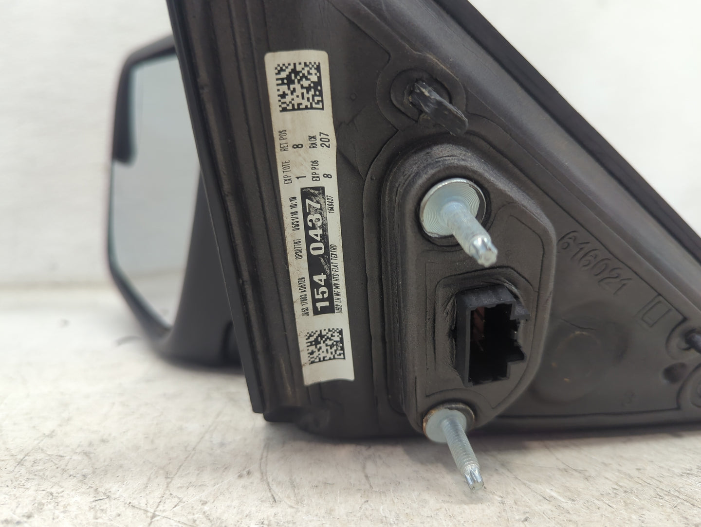 2016-2018 Lincoln Mkx Driver Side View Mirror - Left Door Mirror OEM Used - Oemusedautoparts1.com