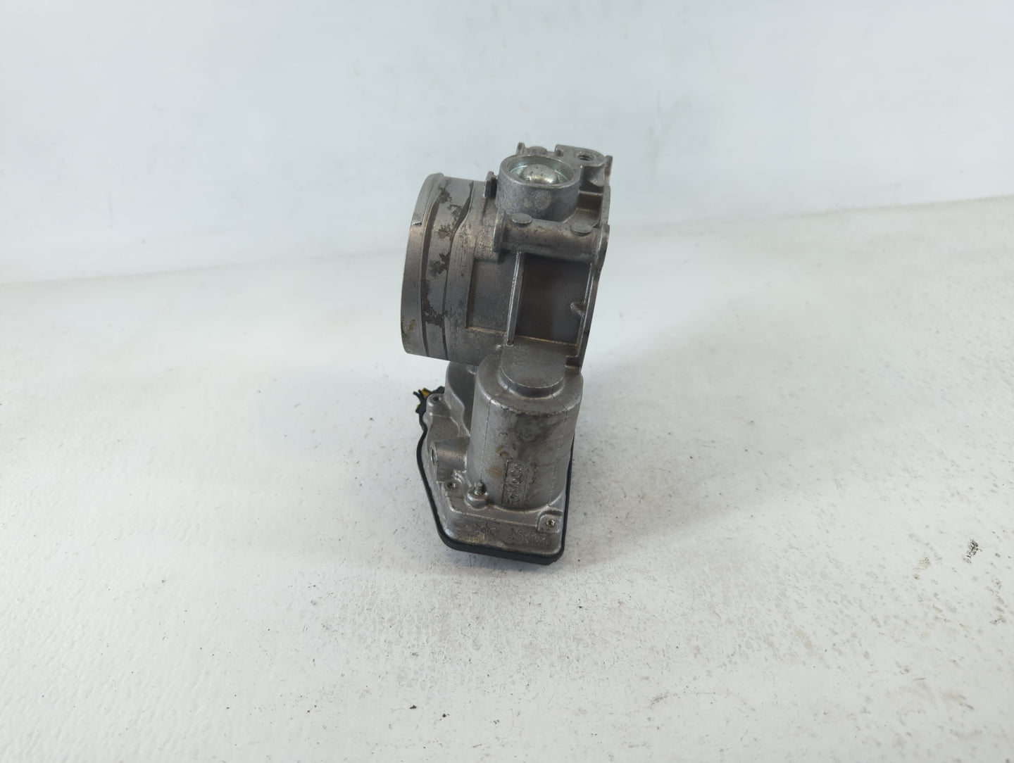 2011-2018 Lincoln Mkx Throttle Body P/N:160674003187 AT4E-9F991-EL Fits Fits 2011 2012 2013 2014 2015 2016 2017 2018 2019 OE