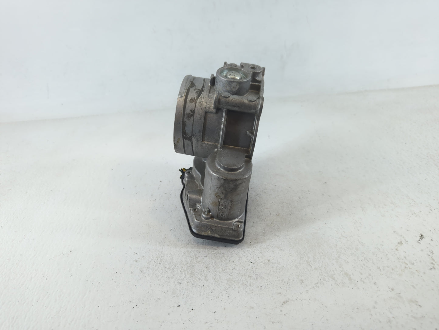 2011-2018 Lincoln Mkx Throttle Body P/N:160674003187 AT4E-9F991-EL Fits Fits 2011 2012 2013 2014 2015 2016 2017 2018 2019 OE
