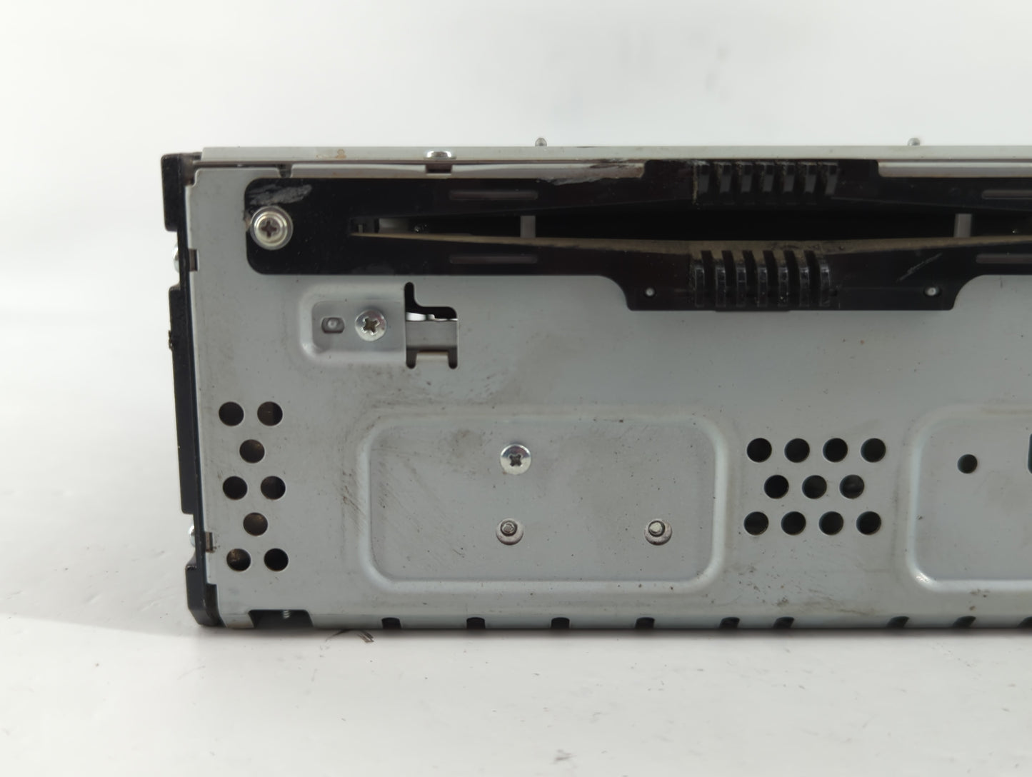 2016 Lincoln Mkx Radio AM FM Cd Player Receiver Replacement Fits OEM Used Auto Parts - Oemusedautoparts1.com