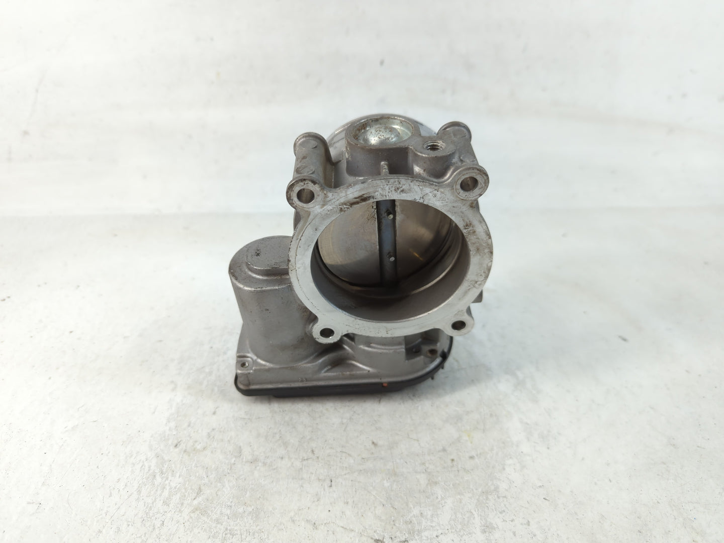 2011-2018 Lincoln Mkx Throttle Body P/N:AT4E-9F-991-EL Fits Fits 2011 2012 2013 2014 2015 2016 2017 2018 2019 OEM Used Auto 