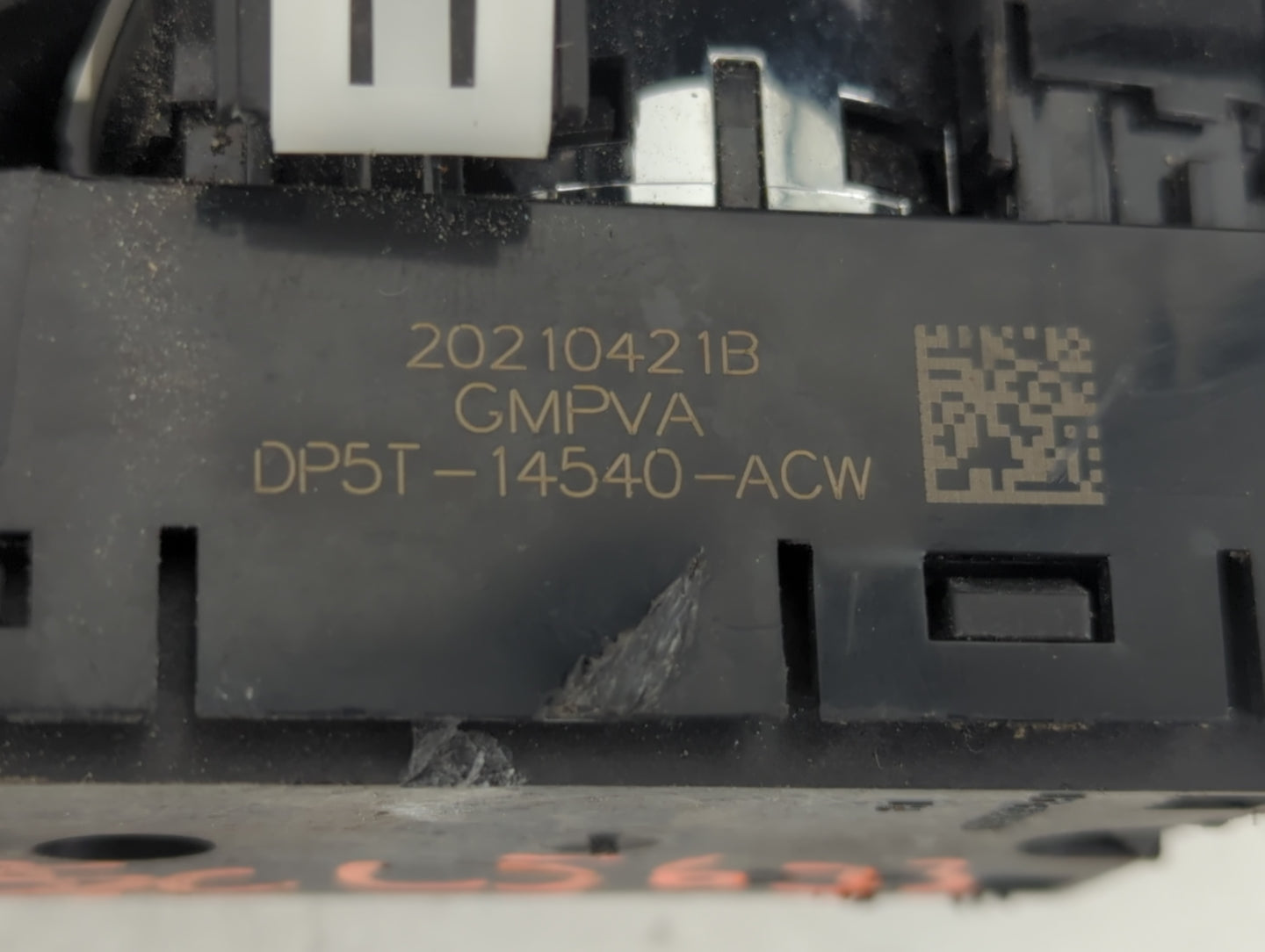 2016-2018 Lincoln Mkx Master Power Window Switch Replacement Driver Side Left P/N:DP5T-14540-ACW Fits OEM Used Auto Parts - 