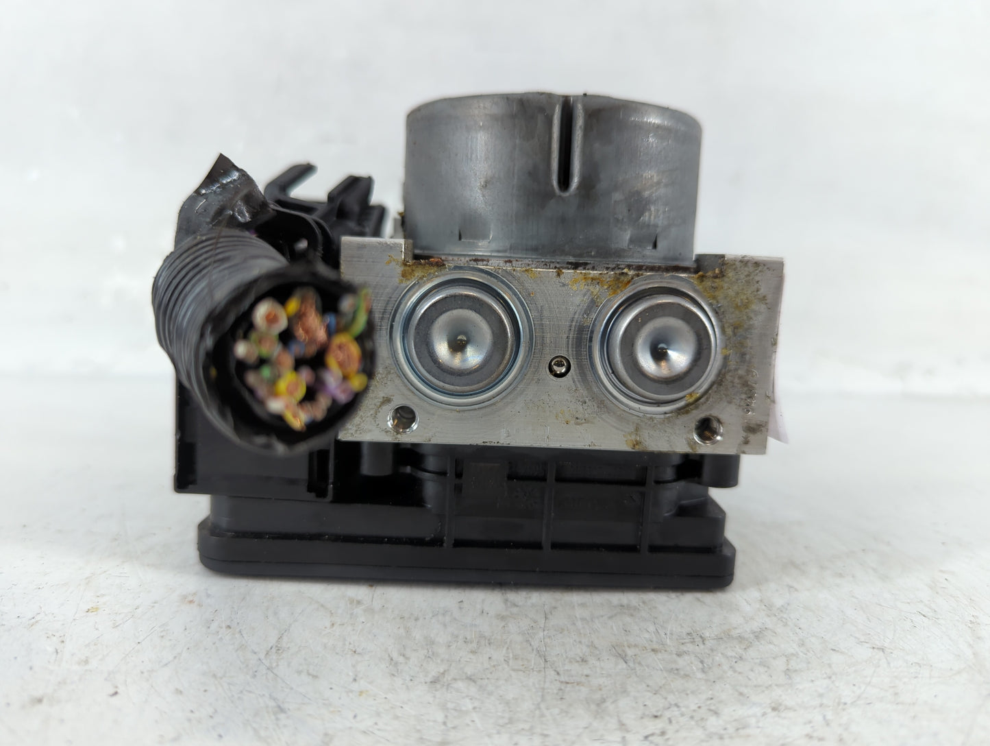 2016-2018 Lincoln Mkx ABS Pump Control Module Replacement P/N:F2GC-2C405-AF Fits Fits 2015 2016 2017 2018 OEM Used Auto Part
