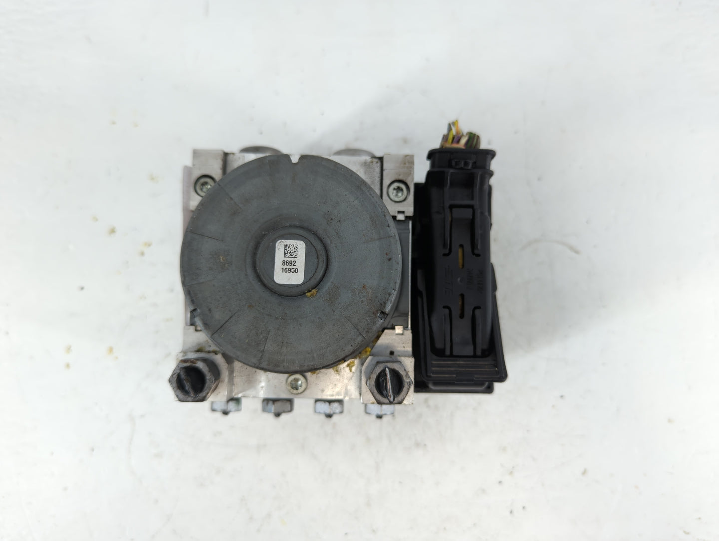 2016-2018 Lincoln Mkx ABS Pump Control Module Replacement P/N:F2GC-2C405-AF Fits Fits 2015 2016 2017 2018 OEM Used Auto Part