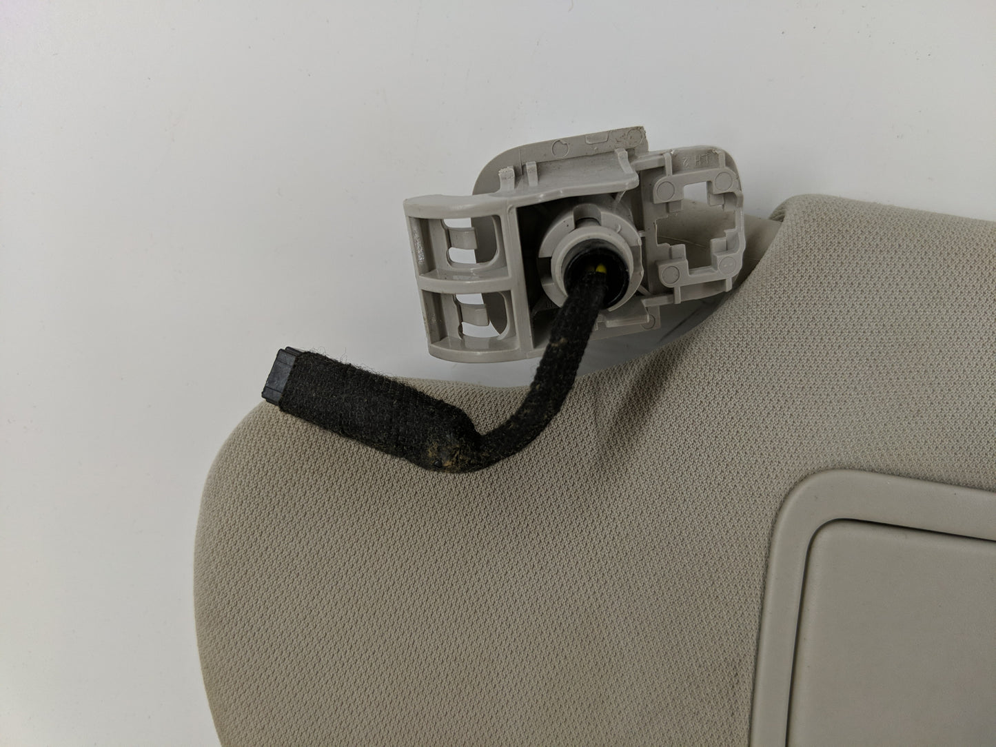 2015-2017 Lincoln Mkz Sun Visor Shade Replacement Driver Left Mirror Fits Fits 2015 2016 2017 OEM Used Auto Parts - Oemuseda