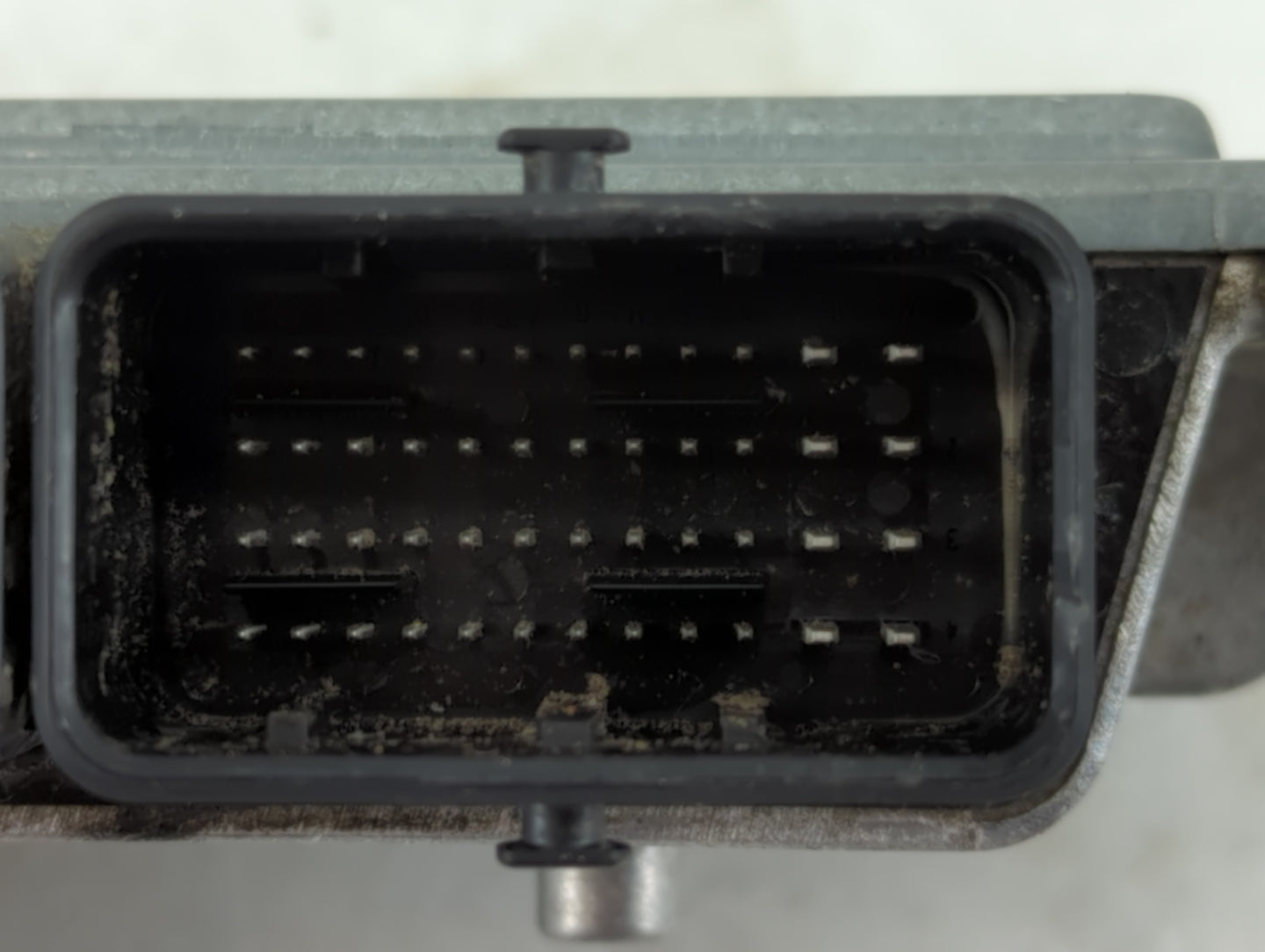 2015-2016 Lincoln Mkz PCM Engine Control Computer ECU ECM PCU OEM P/N:GP5A-12A650-AG Fits Fits 2015 2016 OEM Used Auto Parts