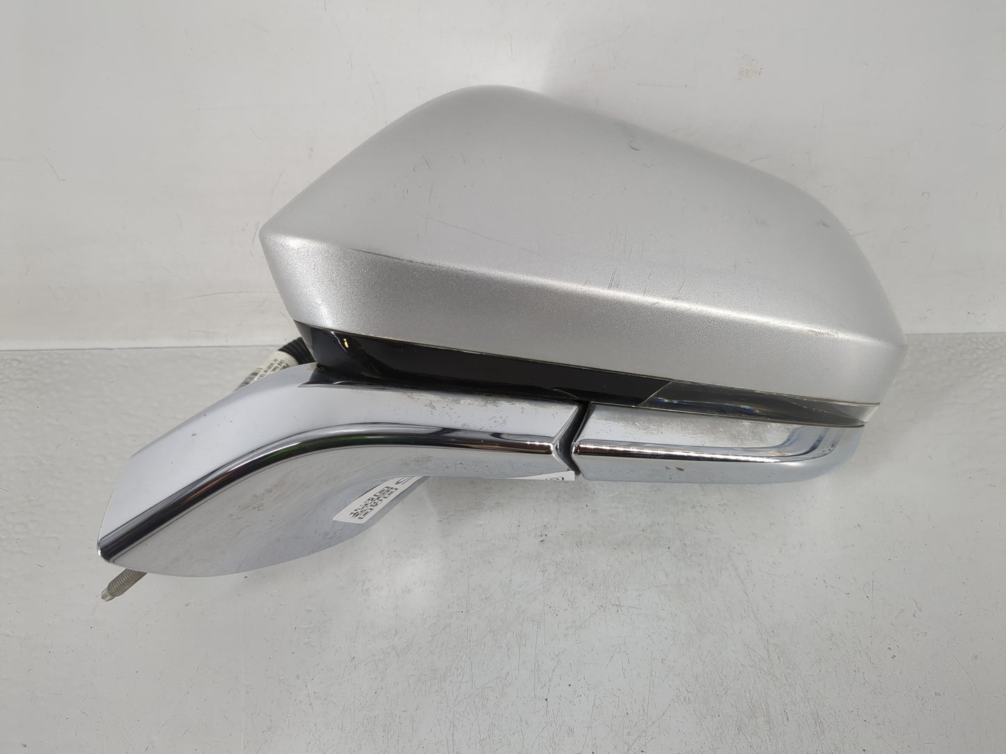 2016 Lincoln Mkz Driver Side View Mirror - Left Door Mirror OEM Used - Oemusedautoparts1.com