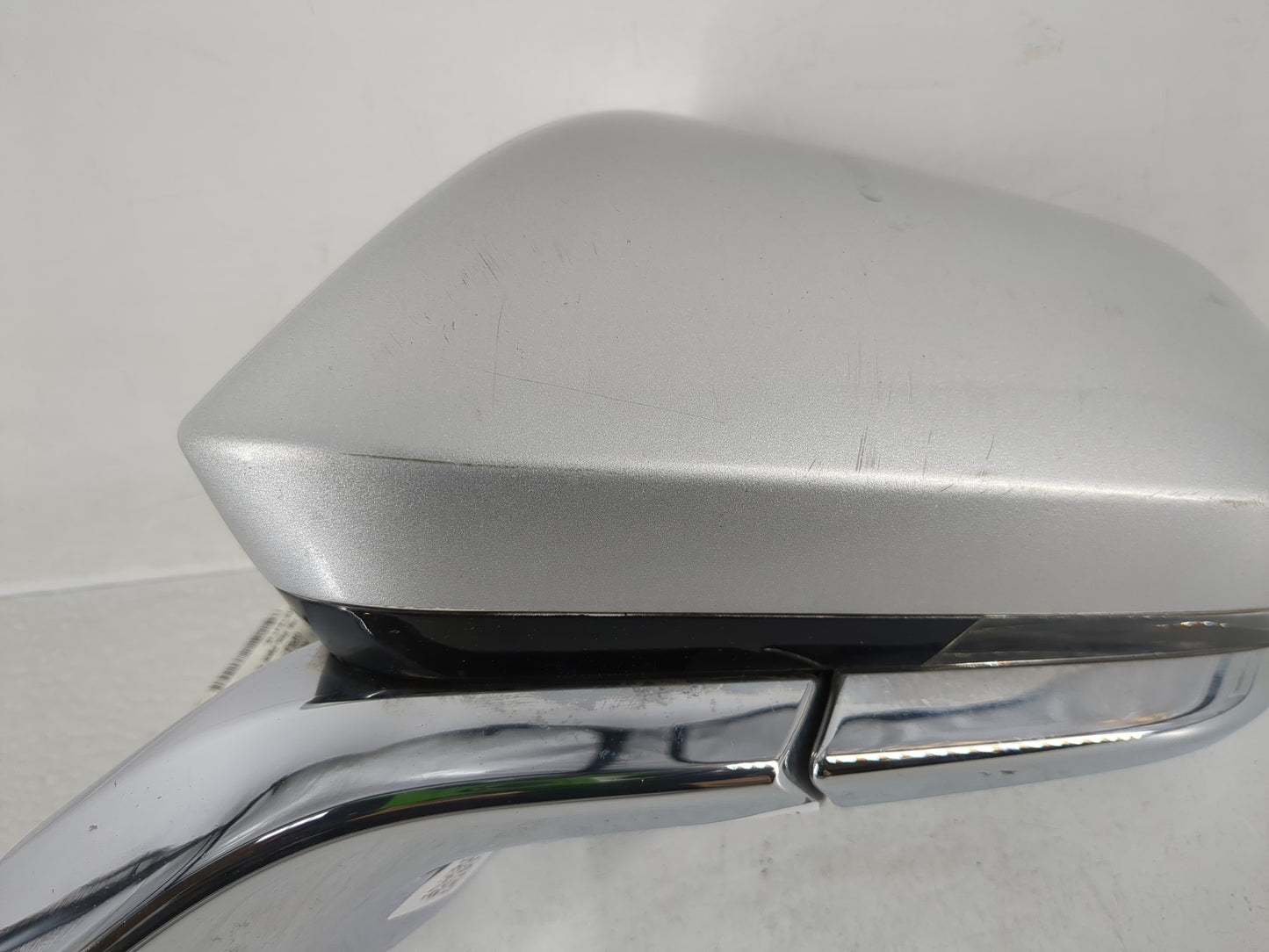 2016 Lincoln Mkz Driver Side View Mirror - Left Door Mirror OEM Used - Oemusedautoparts1.com