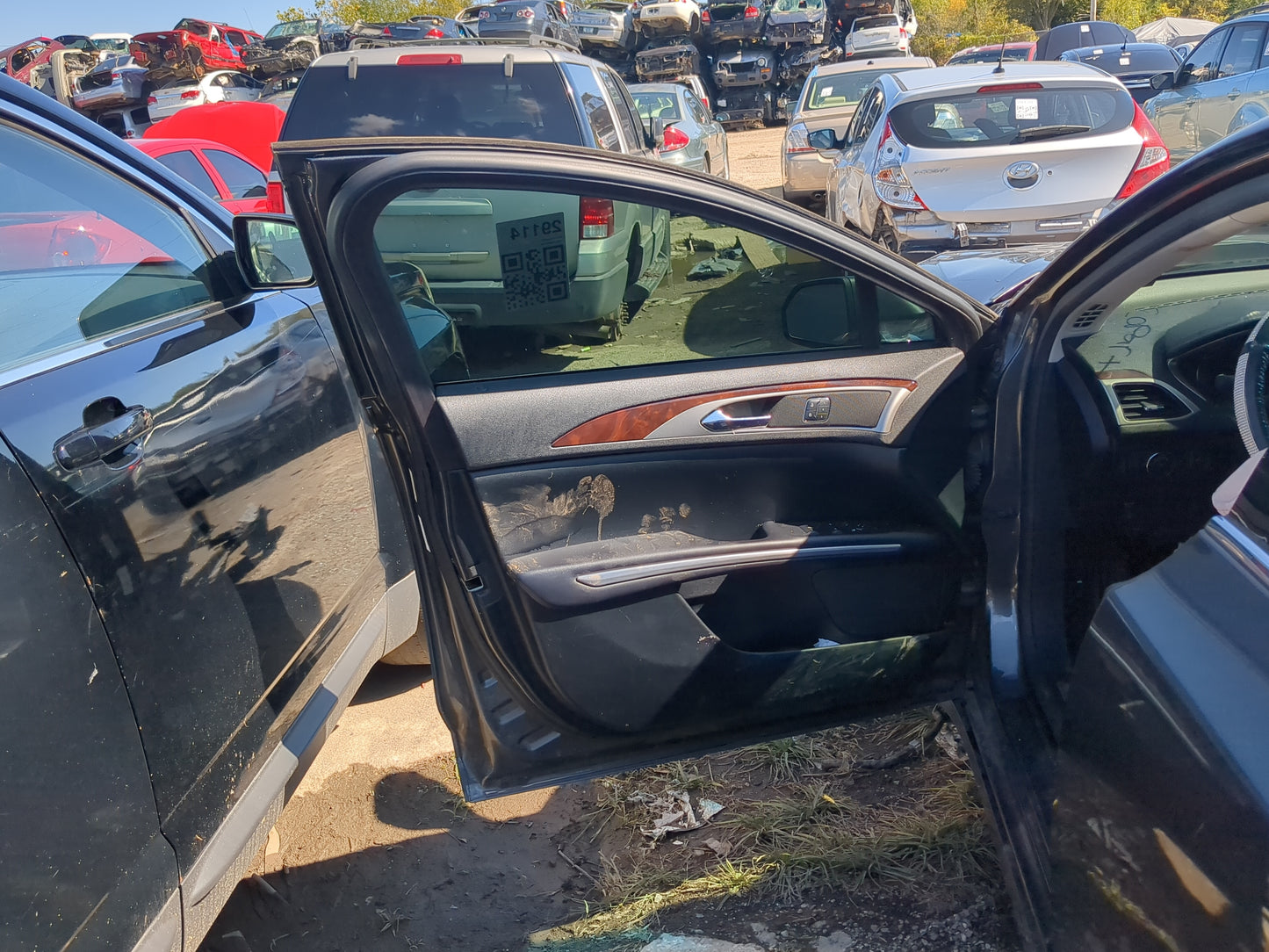 2013-2016 Lincoln Mkz Driver Front Door Oem 1173762 - Oemusedautoparts1.com