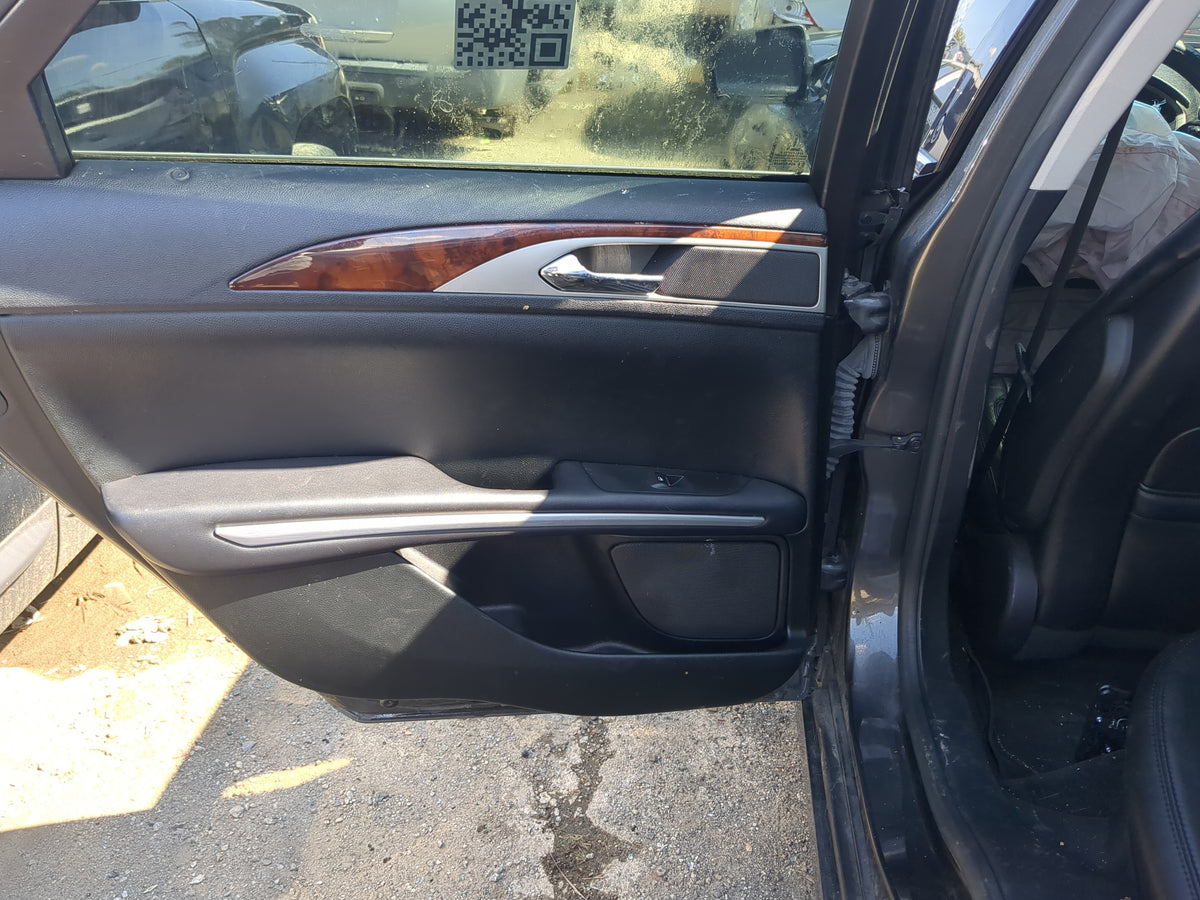 2013-2020 Lincoln Mkz Driver Rear Door Oem 1173786 - Oemusedautoparts1.com