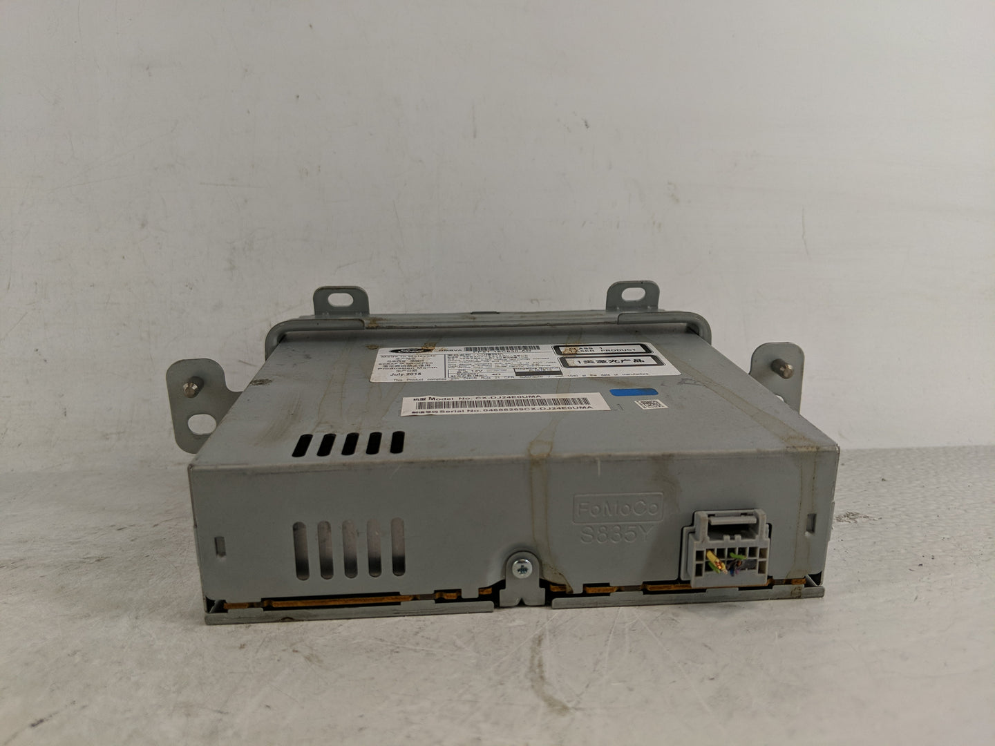 2015-2020 Lincoln Mkz Radio AM FM Cd Player Receiver Replacement P/N:FP5T-18C830-AD Fits Fits 2015 2016 2017 2018 2019 2020 