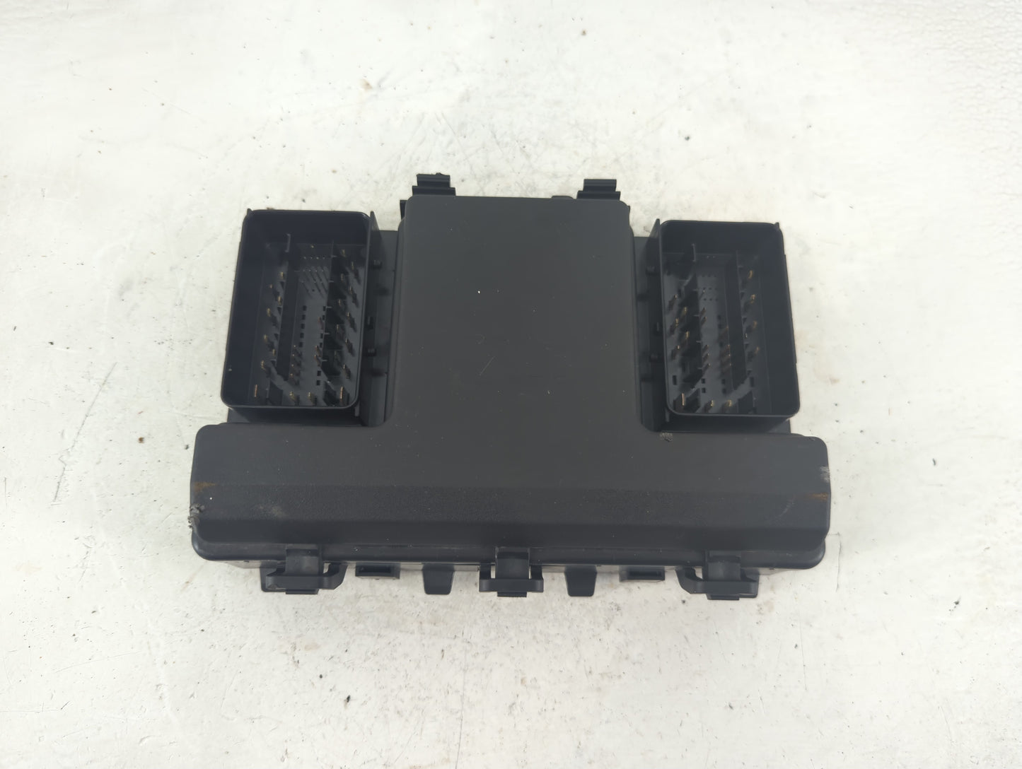 2015-2016 Lincoln Mkz Fusebox Fuse Box Panel Relay Module P/N:G2GT14A075AA Fits Fits 2015 2016 OEM Used Auto Parts - Oemused