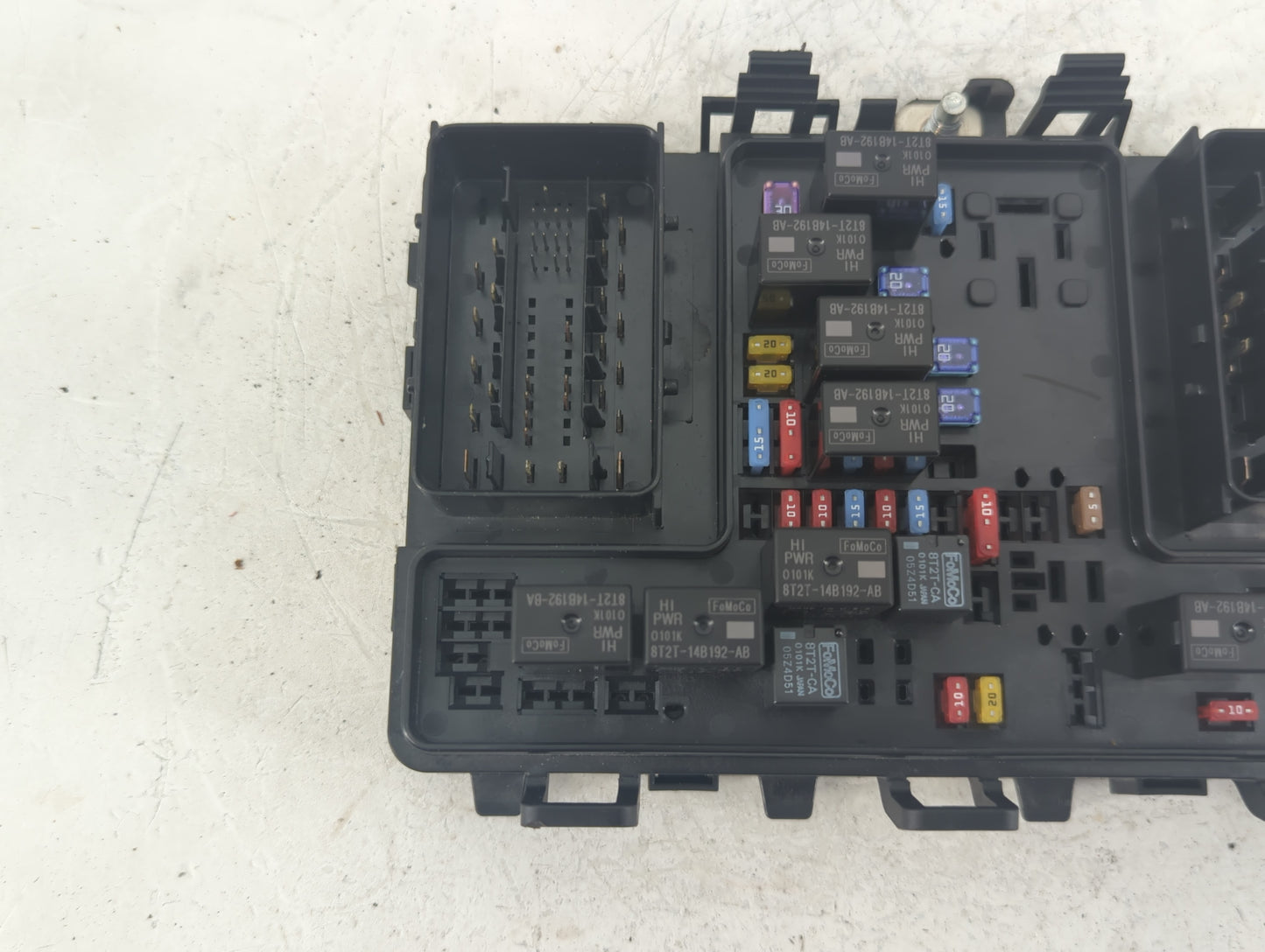 2015-2016 Lincoln Mkz Fusebox Fuse Box Panel Relay Module P/N:G2GT14A075AA Fits Fits 2015 2016 OEM Used Auto Parts - Oemused