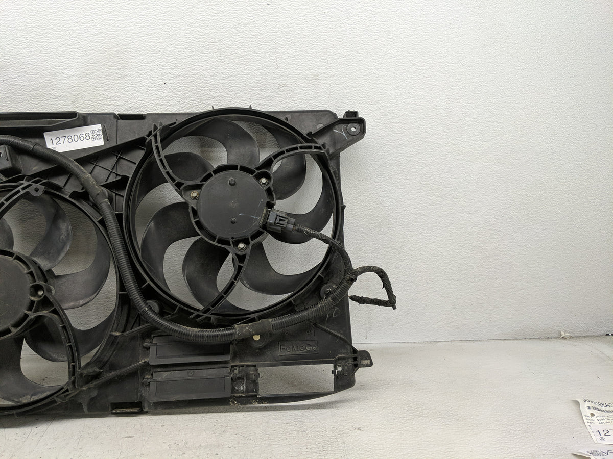 2016-2020 Lincoln Mkz Electric Radiator Cooling Fan Motor Assembly P/N:10891220 10891320 Fits Fits 2016 2017 2018 2019 2020 
