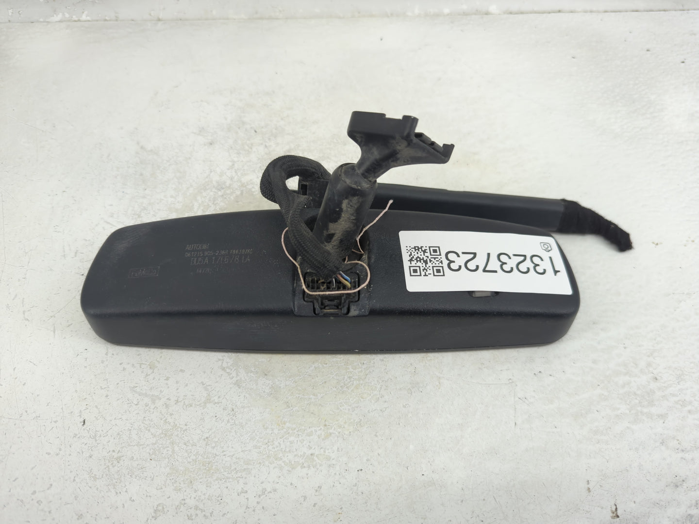 2013-2020 Lincoln Mkz Interior Rear View Mirror Replacement OEM P/N:BU5A 17E678 LA Fits OEM Used Auto Parts - Oemusedautopar