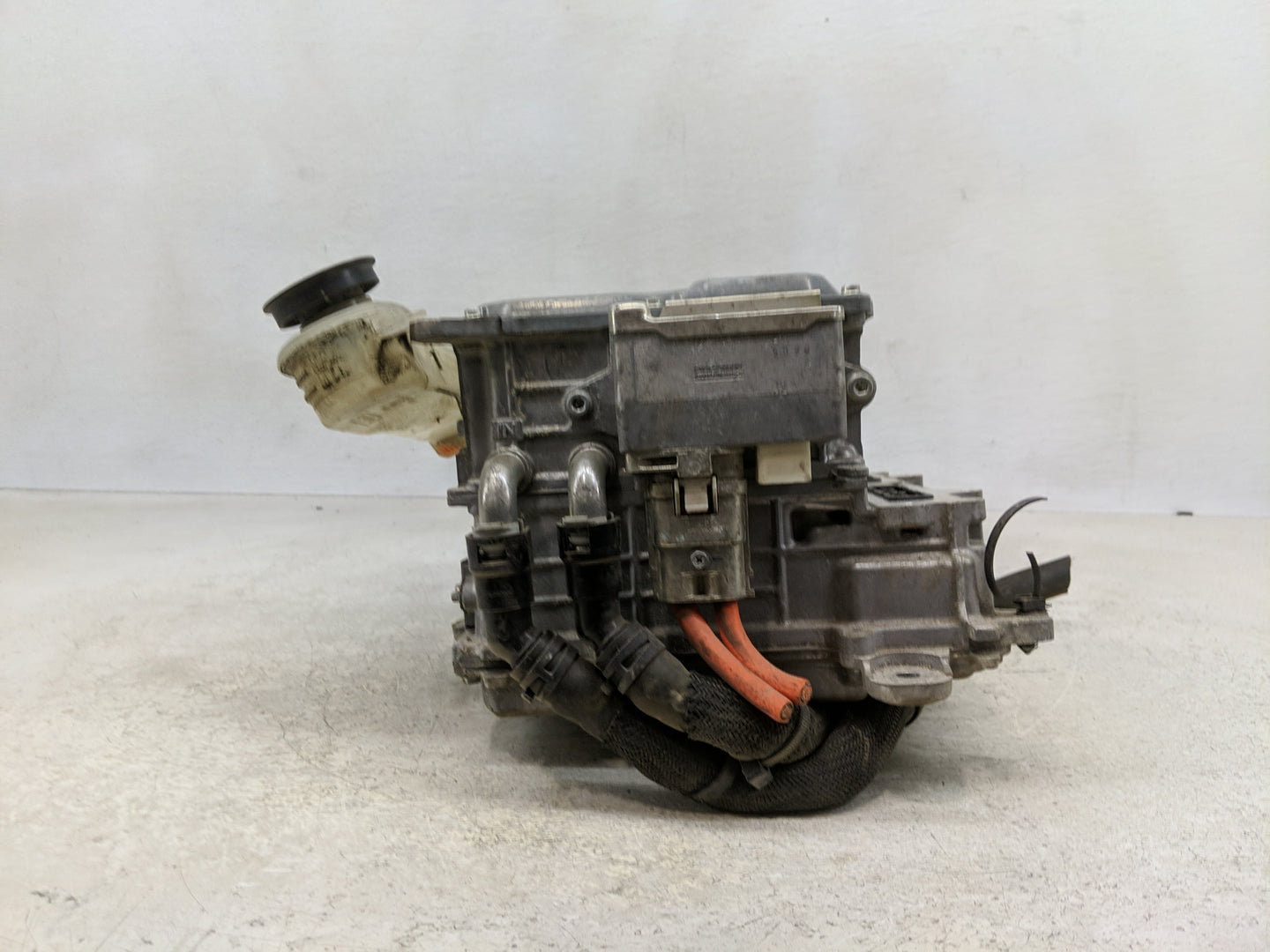 2013 Mkz Ac Dc Power Control Module Accessory Computer Power Inverter - Oemusedautoparts1.com