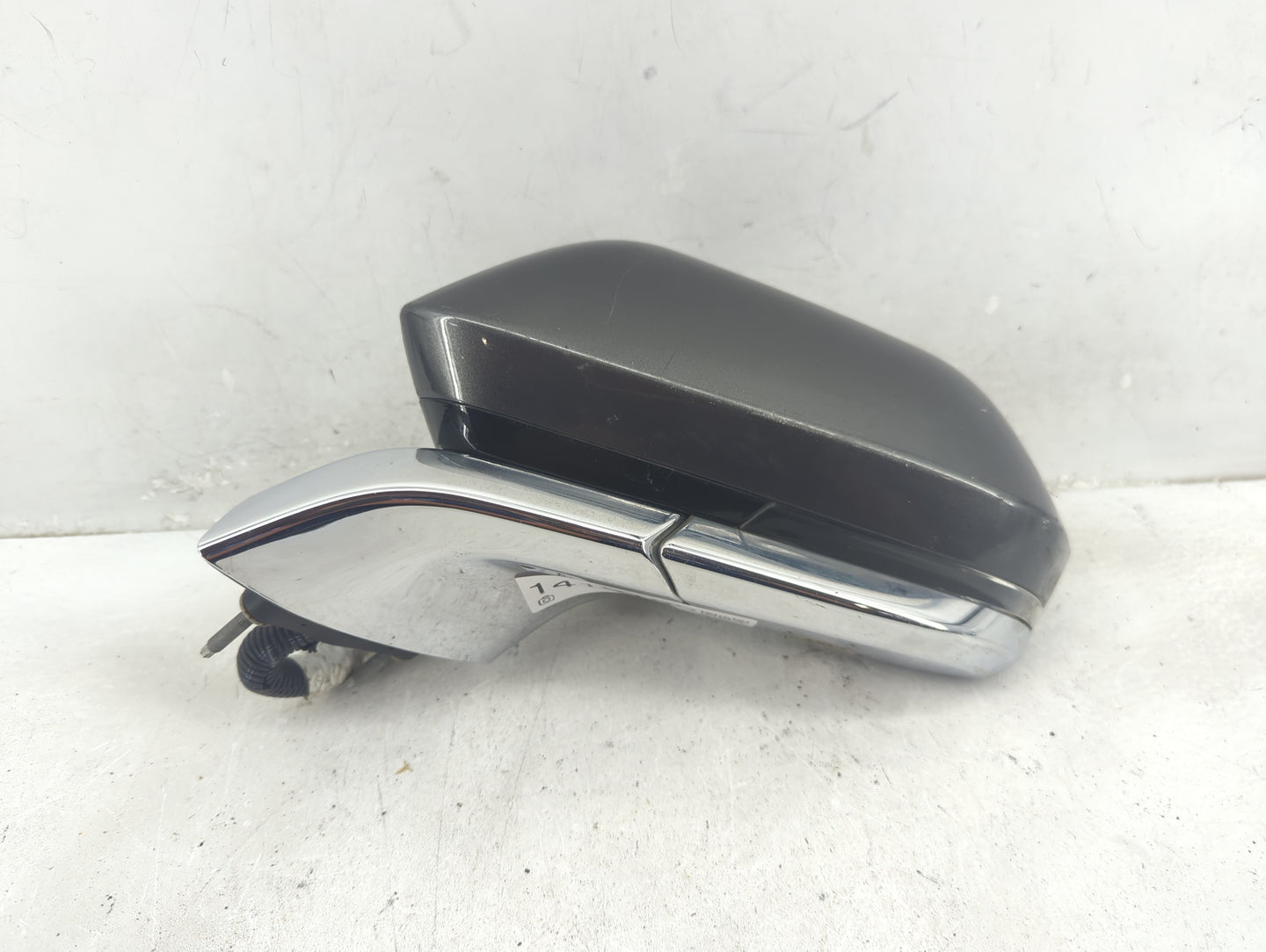 2016 Lincoln Mkz Driver Side View Mirror - Left Door Mirror OEM Used - Oemusedautoparts1.com