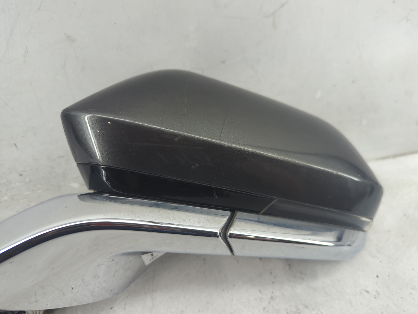 2016 Lincoln Mkz Driver Side View Mirror - Left Door Mirror OEM Used - Oemusedautoparts1.com