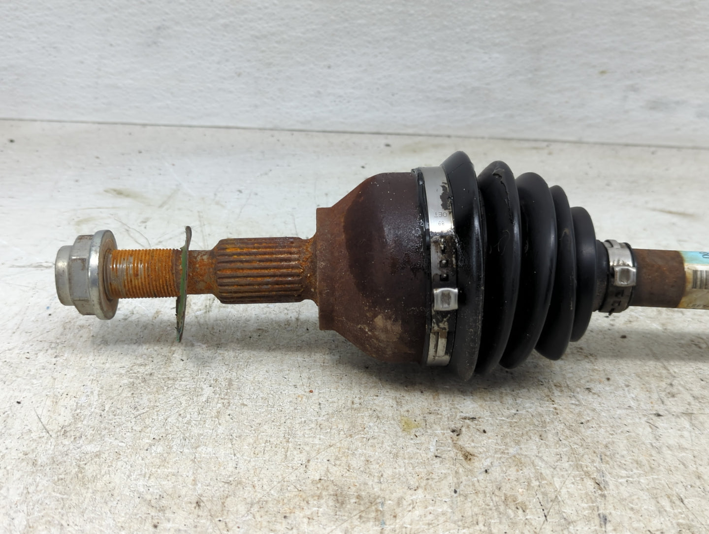 2013-2016 Lincoln Mkz Axle Shaft Front Driver Cv C/v - Oemusedautoparts1.com