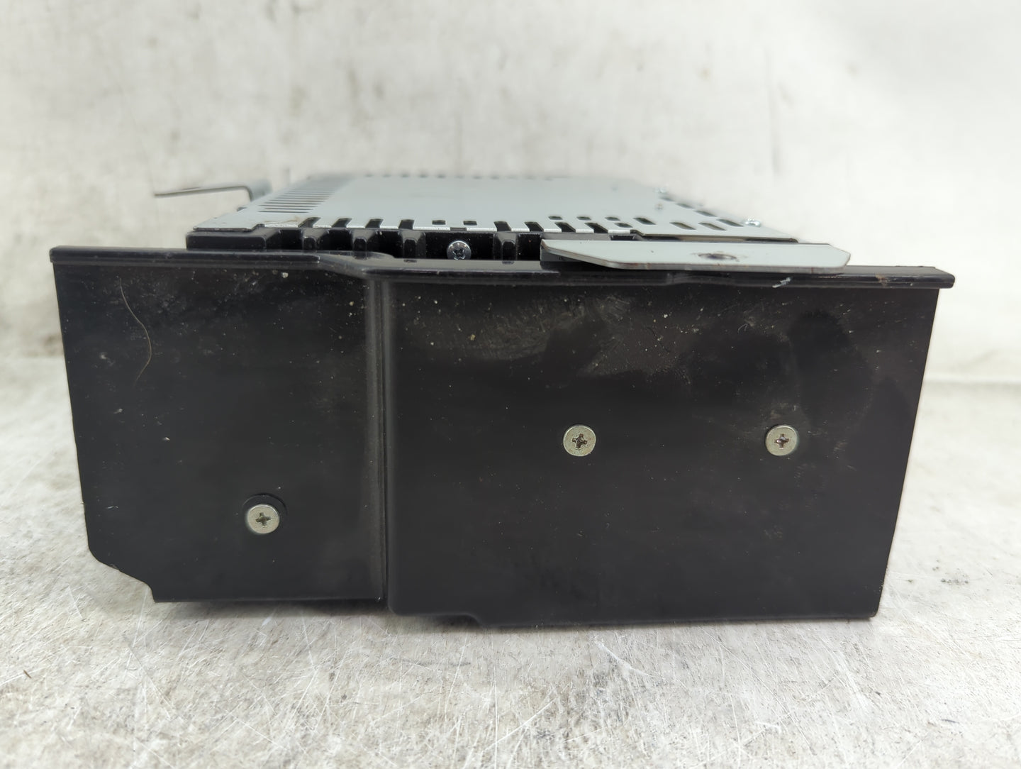 2016 Lincoln Mkz Radio AM FM Cd Player Receiver Replacement P/N:FP6T-18D818-FA CR-FJ24H0UMC Fits OEM Used Auto Parts - Oemus