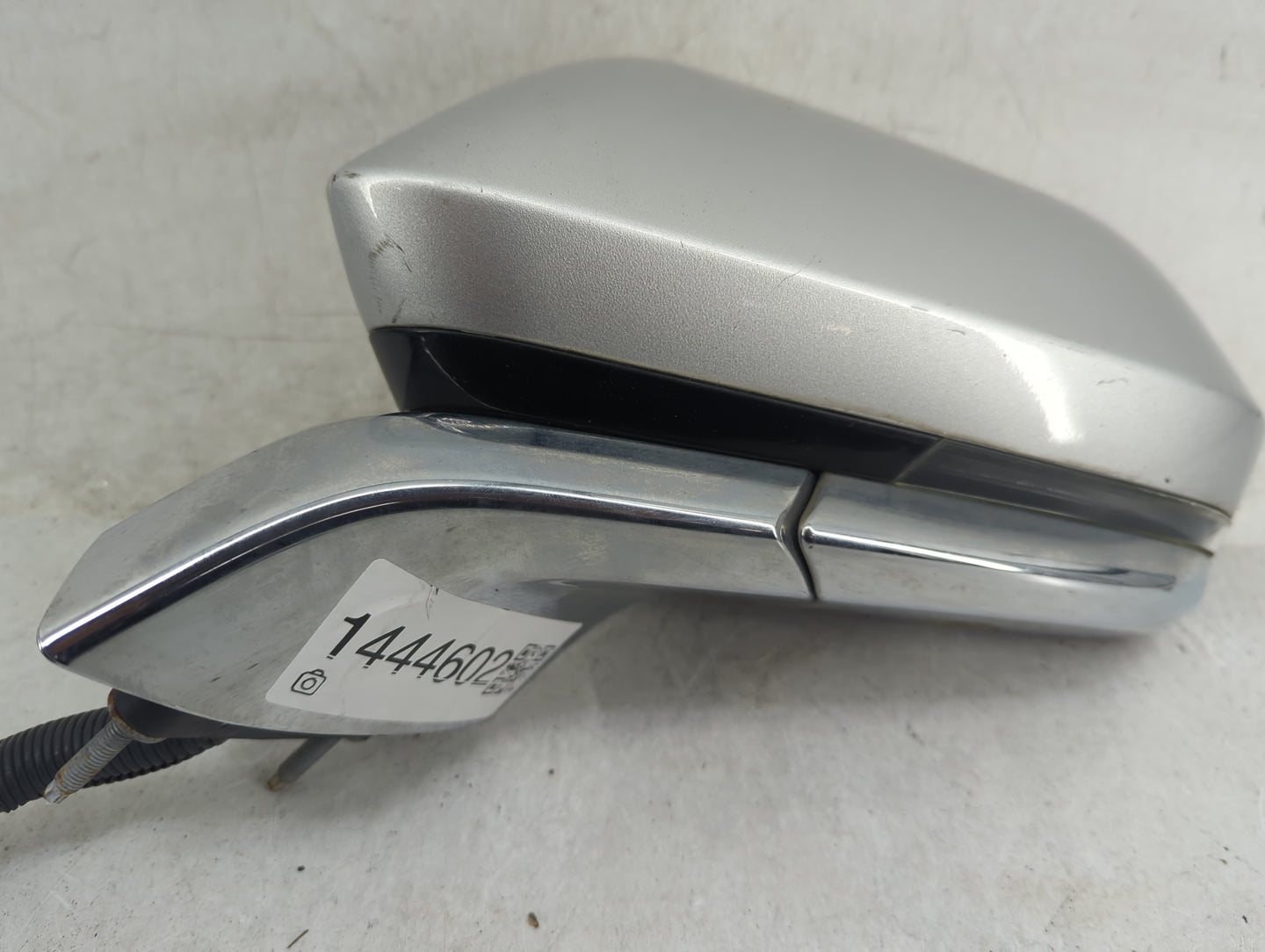 2016 Lincoln Mkz Driver Side View Mirror - Left Door Mirror OEM Used - Oemusedautoparts1.com
