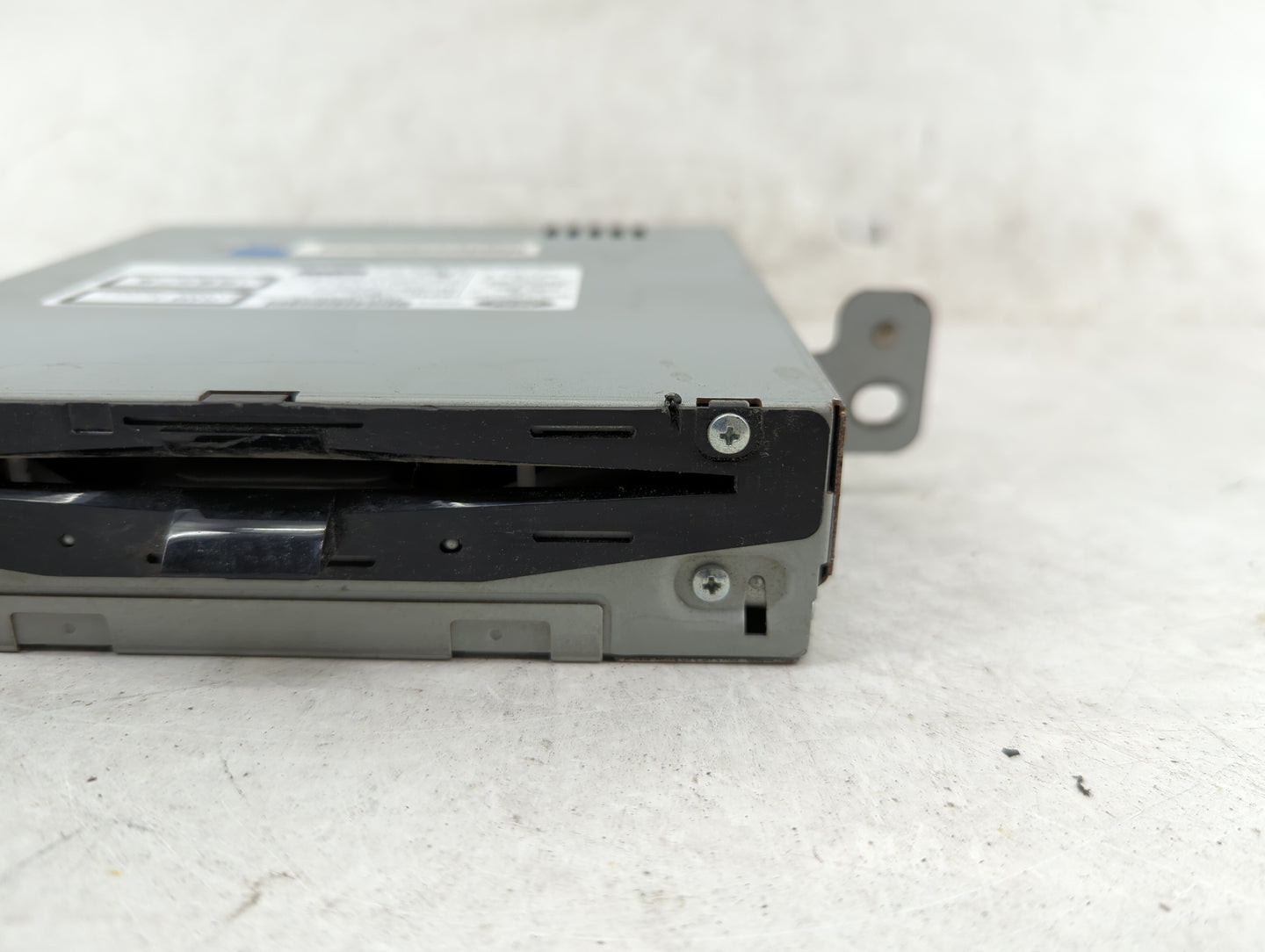 2015-2016 Lincoln Mkz Radio AM FM Cd Player Receiver Replacement P/N:FP5T-18C830-AD Fits Fits 2015 2016 OEM Used Auto Parts 