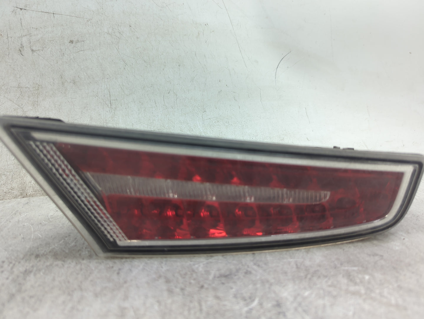 2013-2020 Lincoln Mkz Tail Light Assembly Driver Left OEM P/N:DP53-13405-AK Fits Fits 2013 2014 2015 2016 2017 2018 2019 202