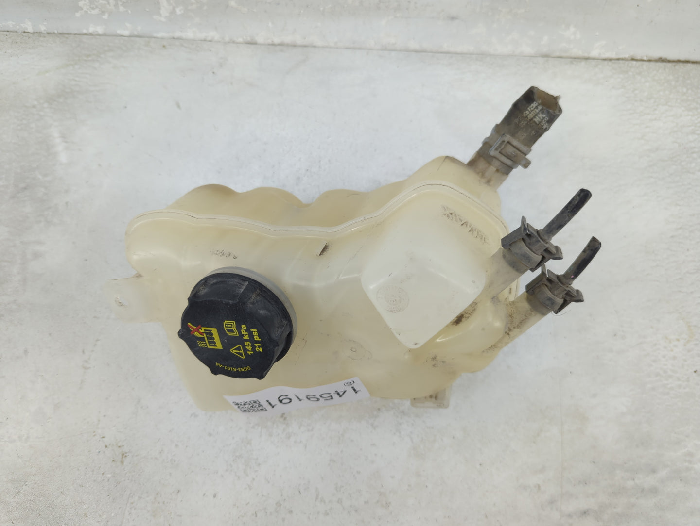 2013-2016 Lincoln Mkz Radiator Coolant Overflow Expansion Tank Bottle 1459191 - Oemusedautoparts1.com