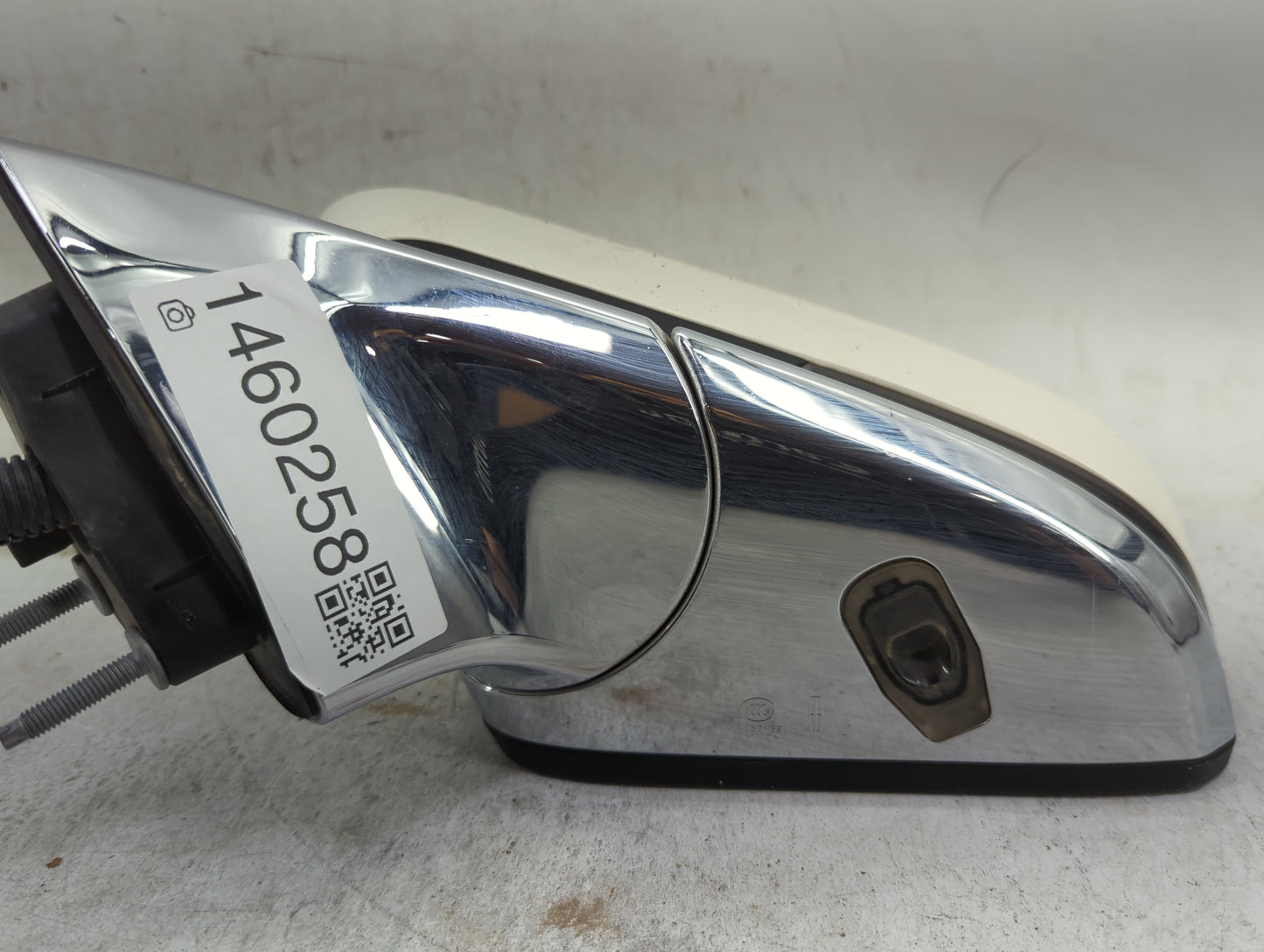 2016 Lincoln Mkz Driver Side View Mirror - Left Door Mirror OEM Used - Oemusedautoparts1.com