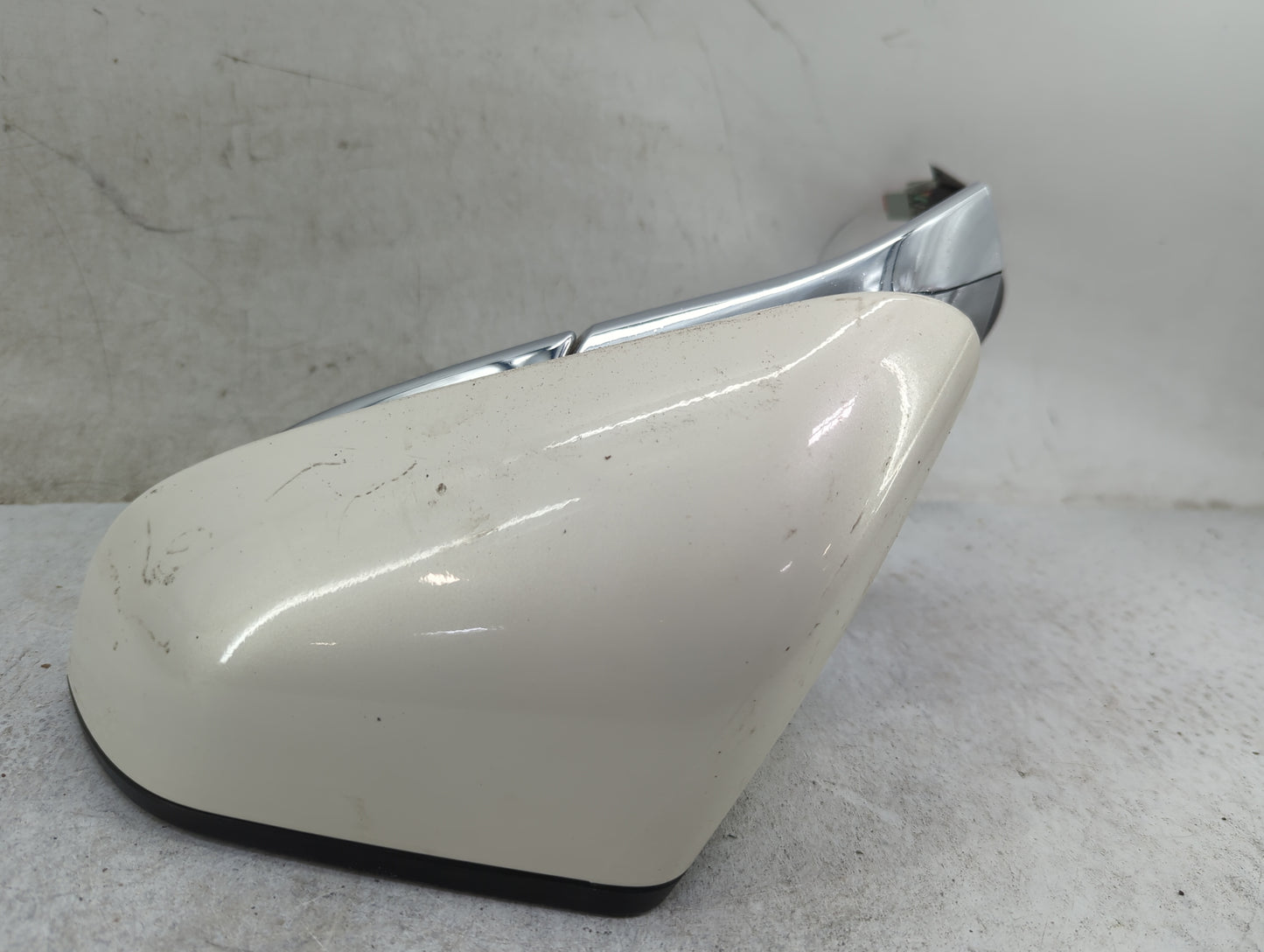 2016 Lincoln Mkz Driver Side View Mirror - Left Door Mirror OEM Used - Oemusedautoparts1.com
