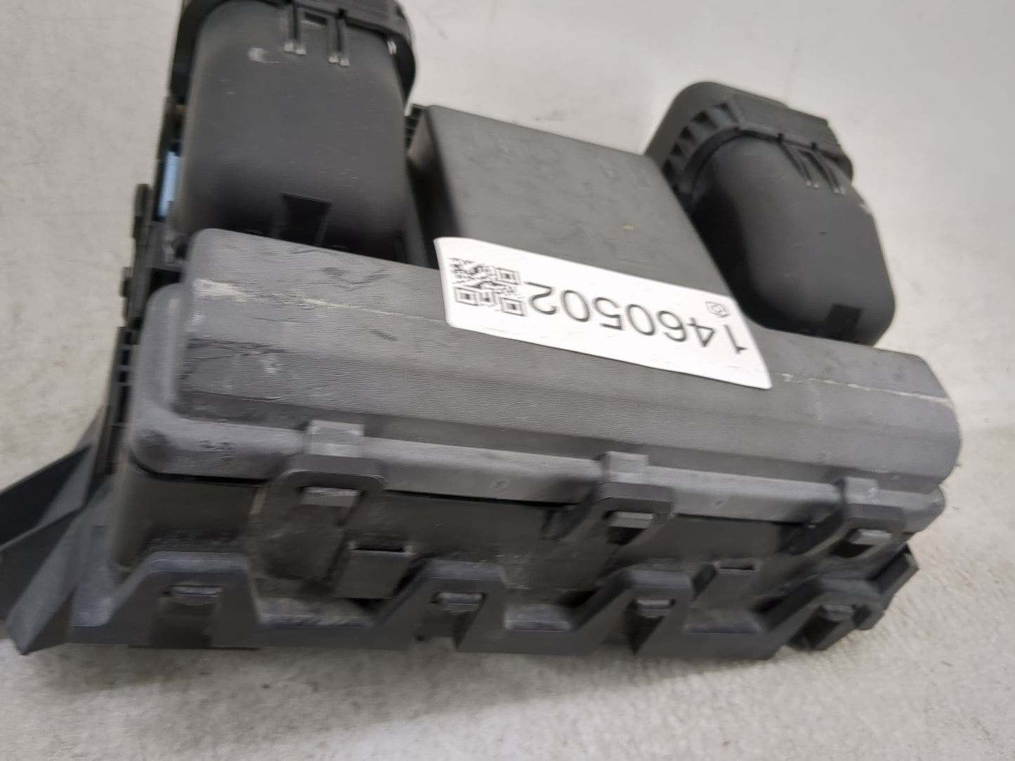2015-2016 Lincoln Mkz Fusebox Fuse Box Panel Relay Module Fits Fits 2015 2016 OEM Used Auto Parts - Oemusedautoparts1.com
