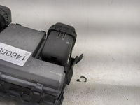 2015-2016 Lincoln Mkz Fusebox Fuse Box Panel Relay Module Fits Fits 2015 2016 OEM Used Auto Parts - Oemusedautoparts1.com