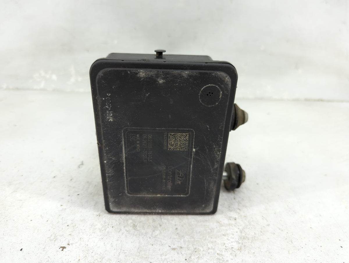 2014-2016 Lincoln Mkz Anti-Lock Brake ABS Pump Module Actuator OEM P/N:06.2101-3851.4 27536AL02A Fits Fits 2014 2015 2016 OE