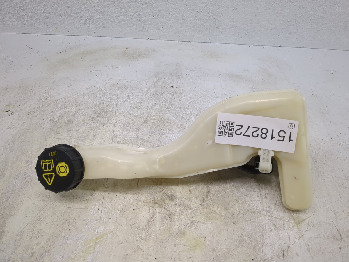 2013-2016 Lincoln Mkz Brake Master Cylinder 1518272 - Oemusedautoparts1.com