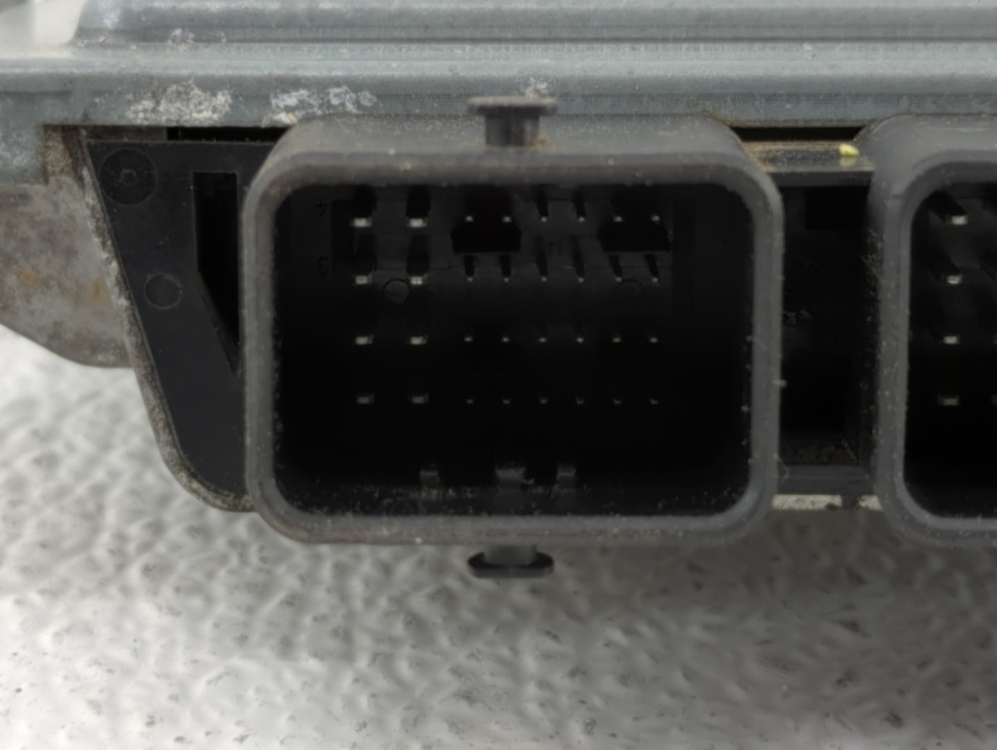 2016-2020 Lincoln Mkz PCM Engine Control Computer ECU ECM PCU OEM P/N:GP5A-12A650-BE Fits Fits 2016 2018 2019 2020 OEM Used 