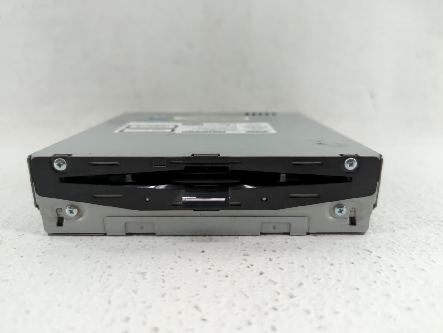 2015-2020 Lincoln Mkz Am Fm Cd Player Radio Receiver - Oemusedautoparts1.com
