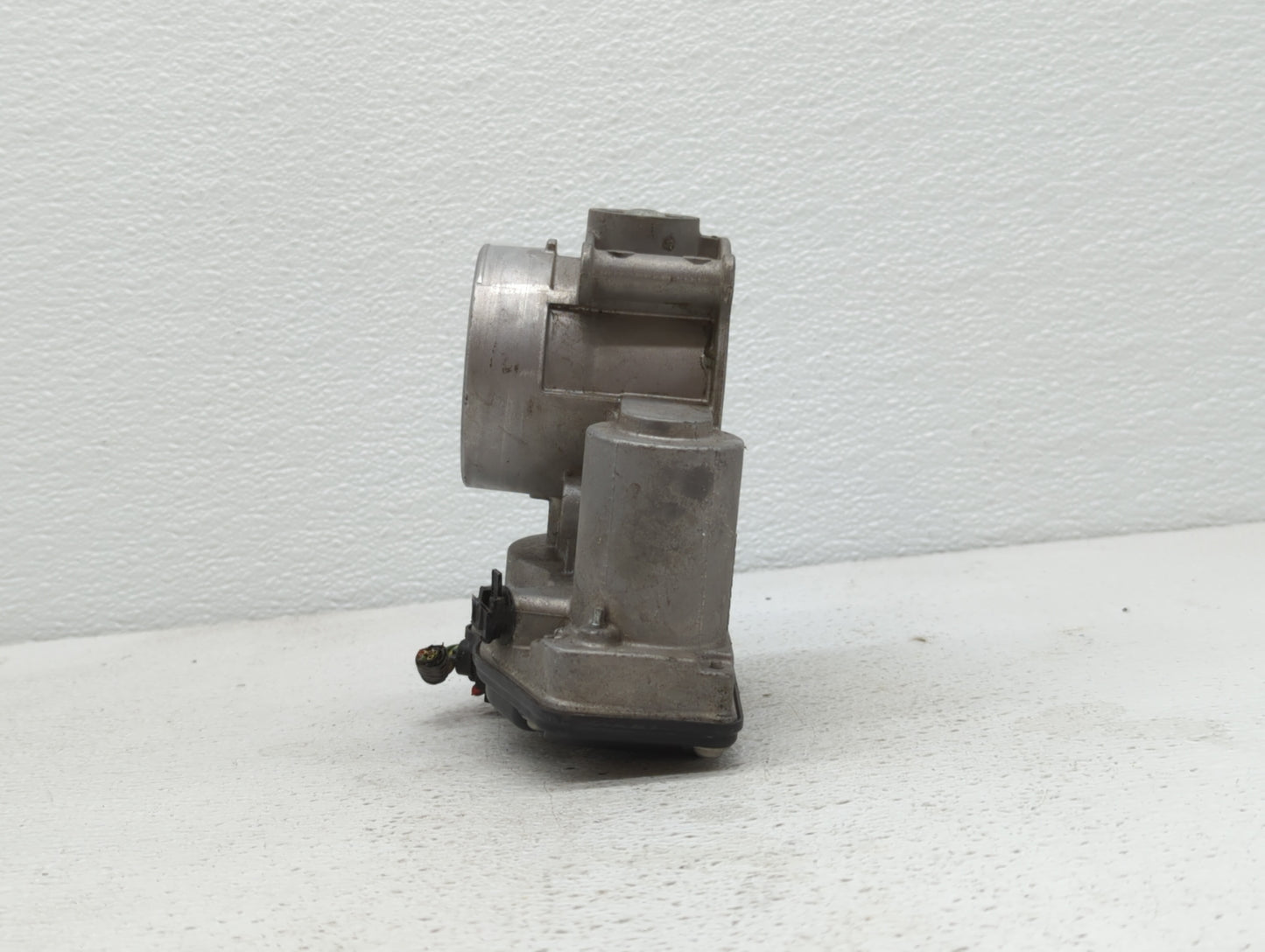 2013-2019 Lincoln Mkz Throttle Body P/N:DS7E-9F991-AG DS7E-9F991-AK Fits Fits 2013 2014 2015 2016 2017 2018 2019 2020 OEM Us