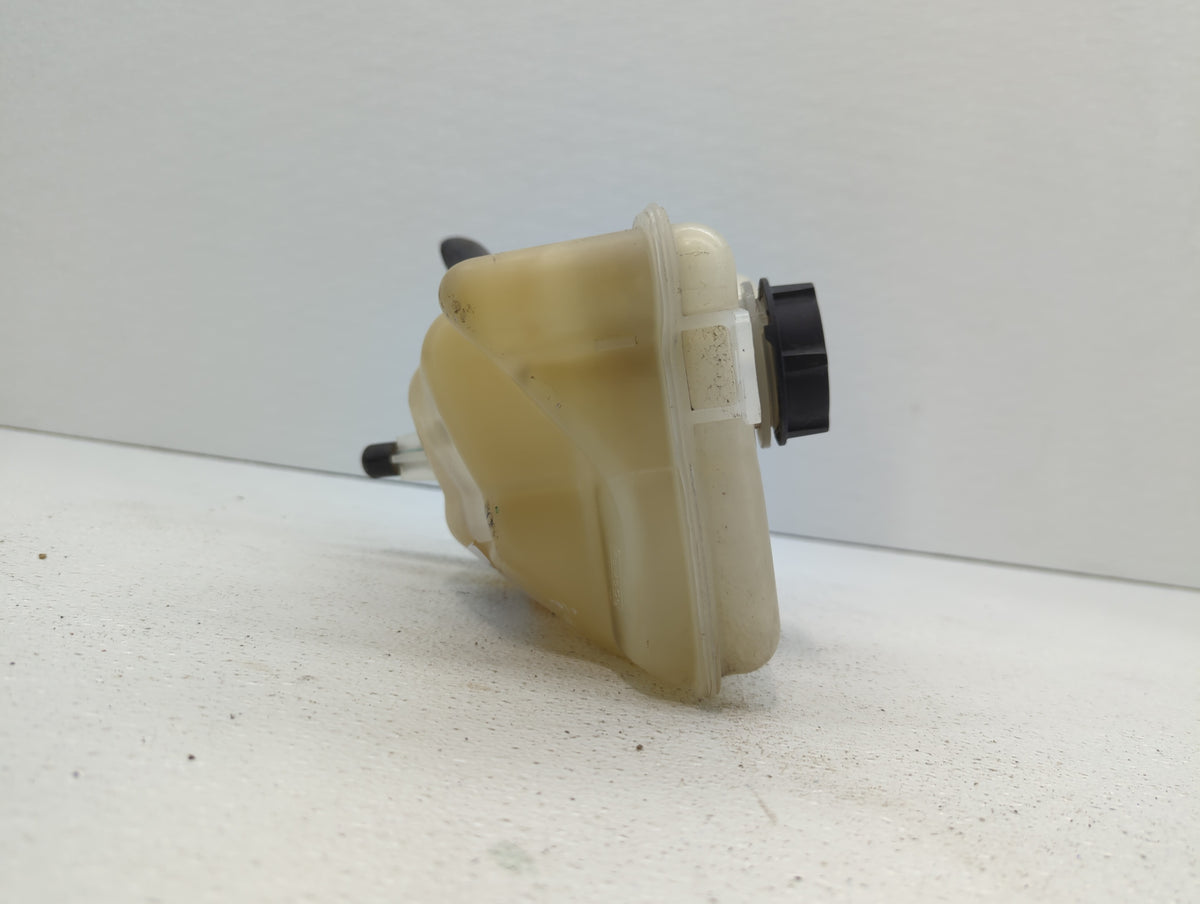 2013-2020 Lincoln Mkz Radiator Coolant Overflow Expansion Tank Bottle - Oemusedautoparts1.com