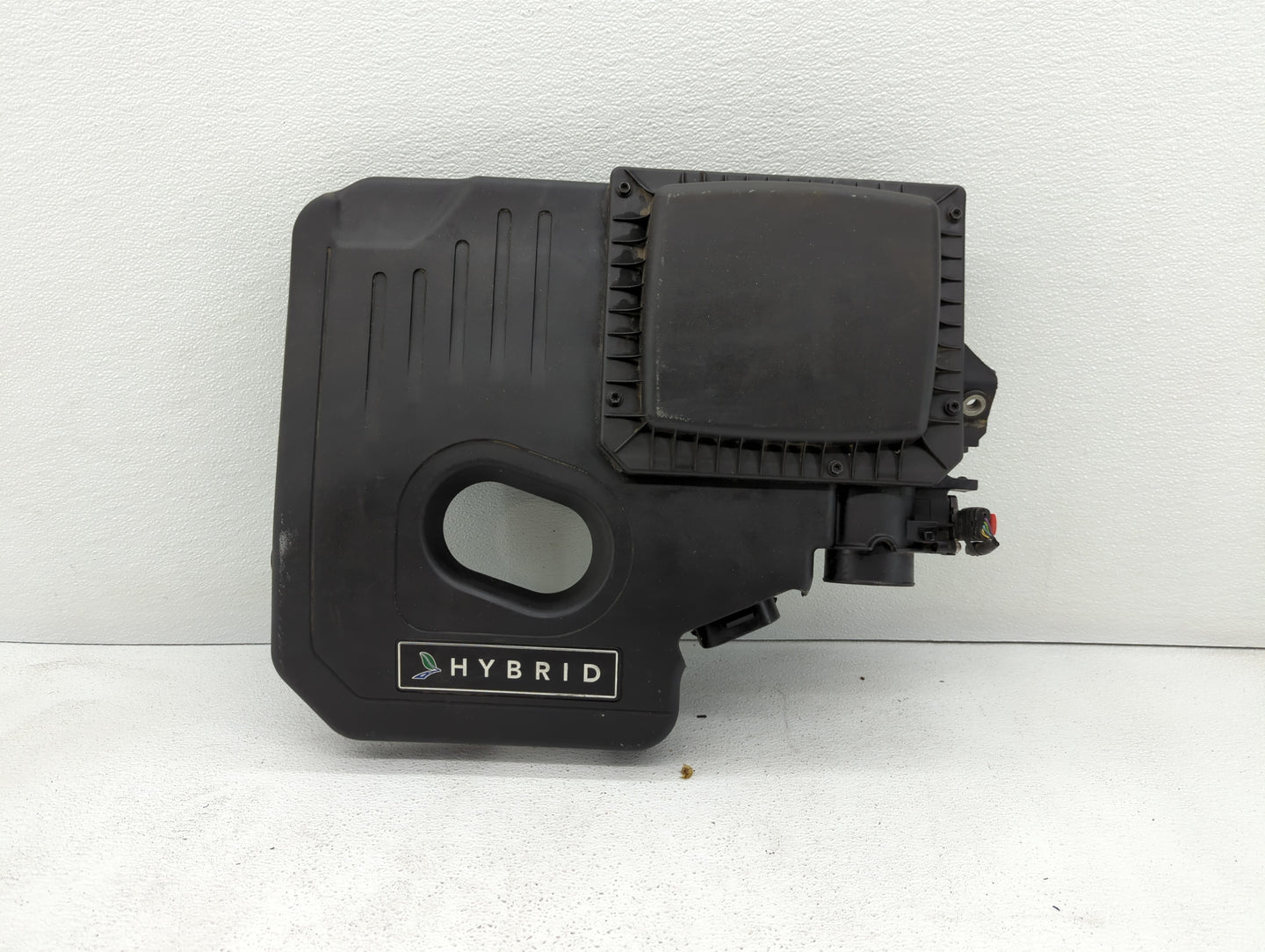 2016 Lincoln Mkz Engine Cover - Oemusedautoparts1.com