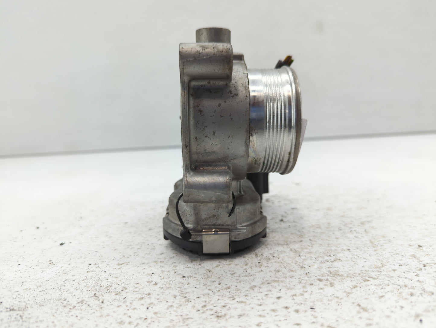 2013-2016 Lincoln Mkz Throttle Body P/N:CM5E 9F991A Fits Fits 2012 2013 2014 2015 2016 2017 OEM Used Auto Parts - Oemusedaut