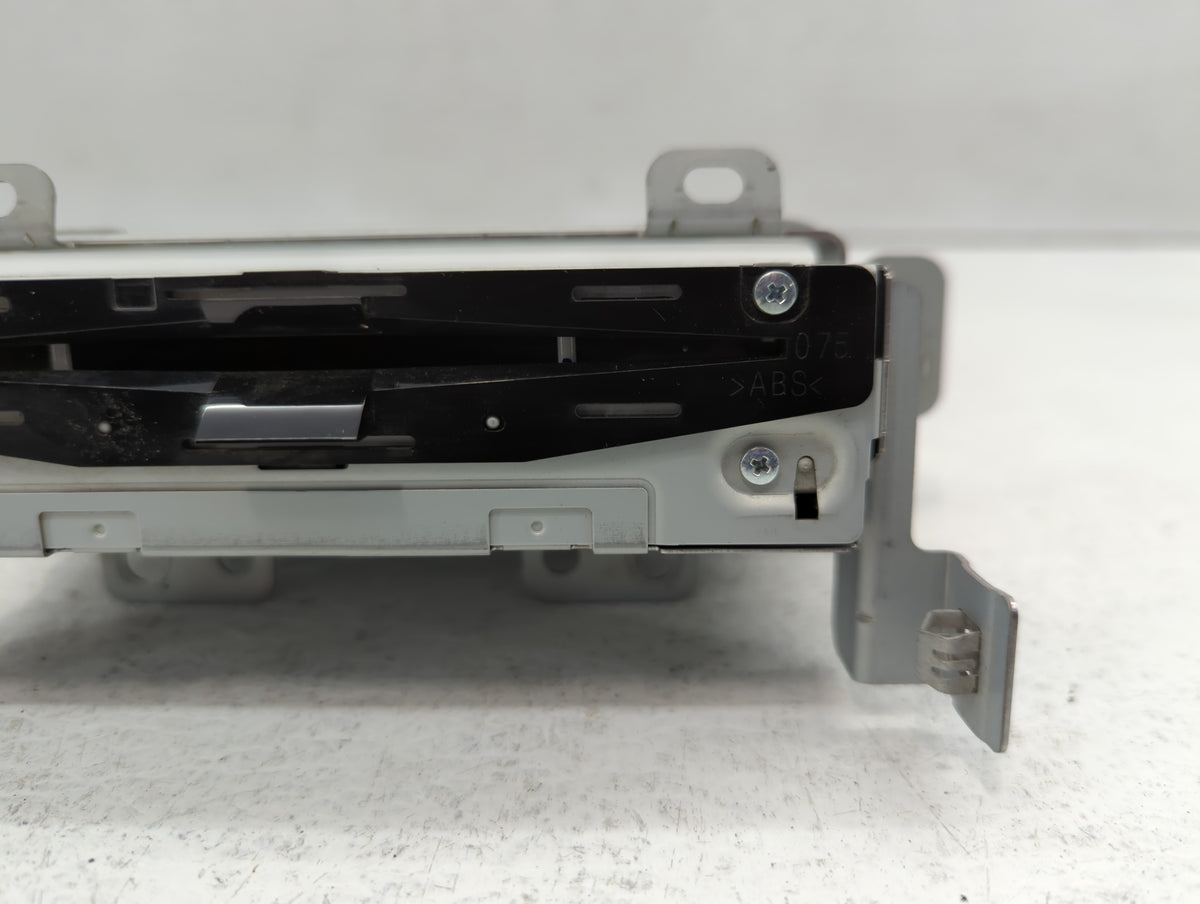 2015-2020 Lincoln Mkz Am Fm Cd Player Radio Receiver 568957 - Oemusedautoparts1.com