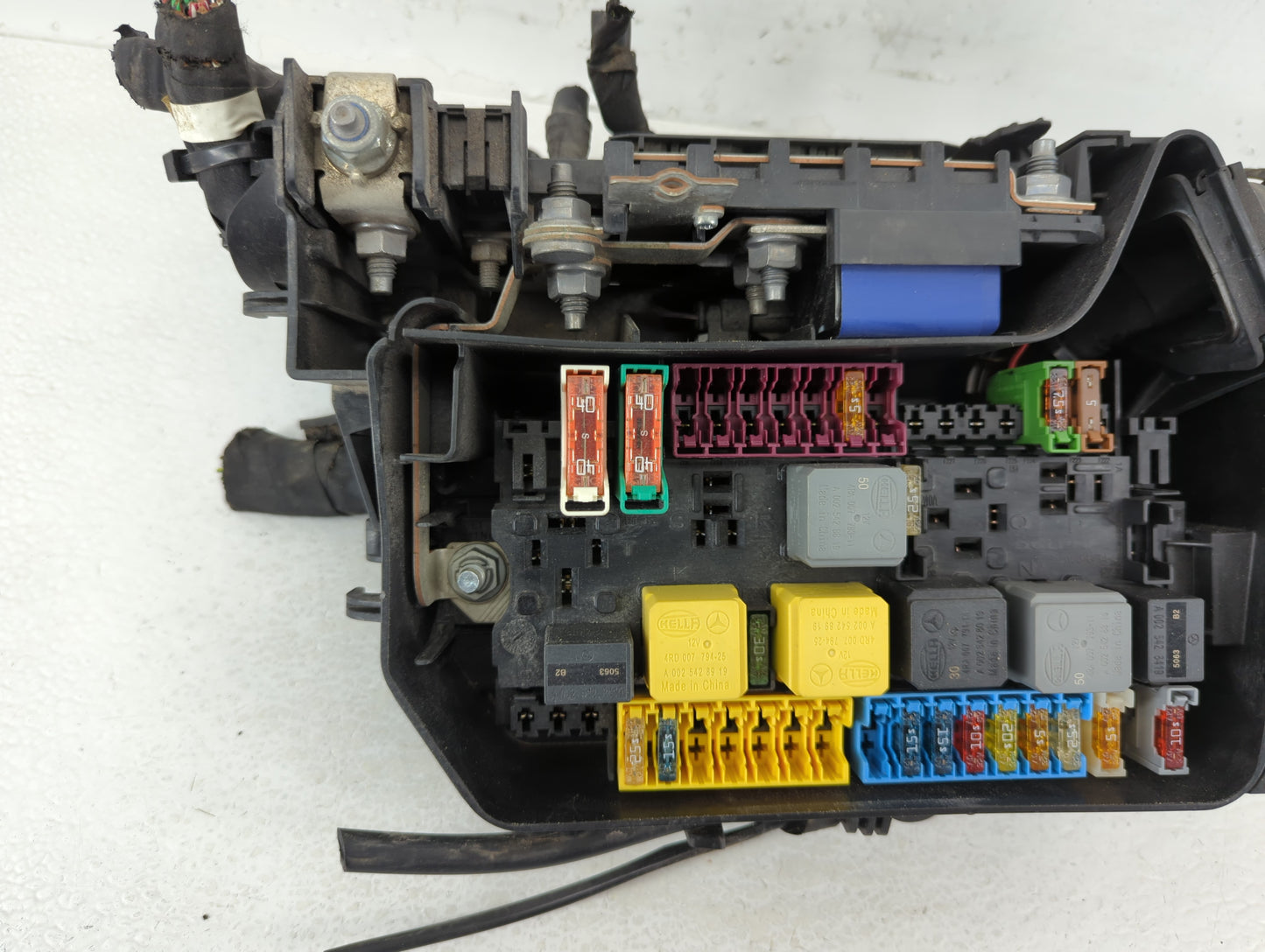 2015-2016 Lincoln Mkz Fusebox Fuse Box Panel Relay Module P/N:A 246 540 01 82 Fits Fits 2015 2016 OEM Used Auto Parts - Oemu
